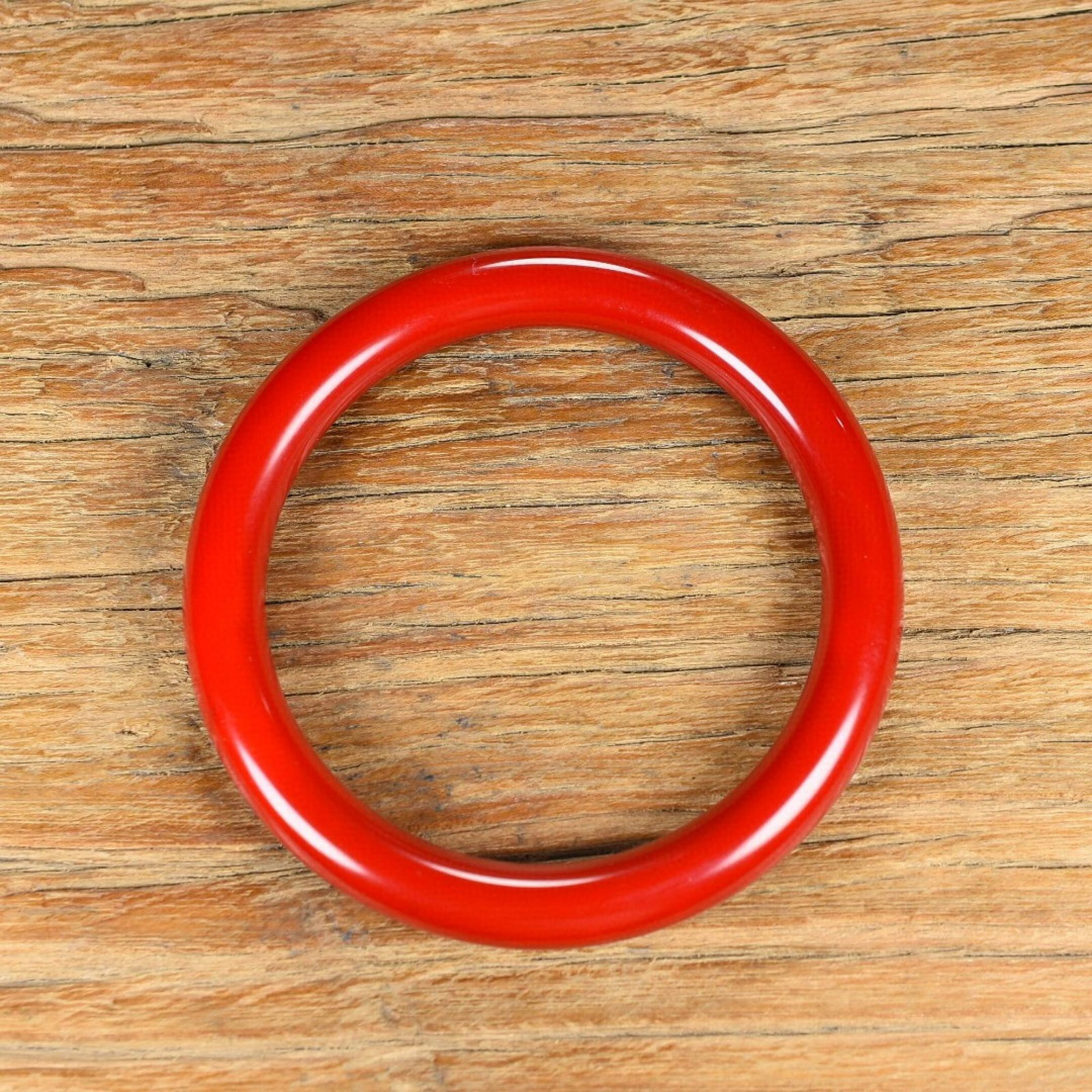 An Exquisite Red Jade Bracelet - 8