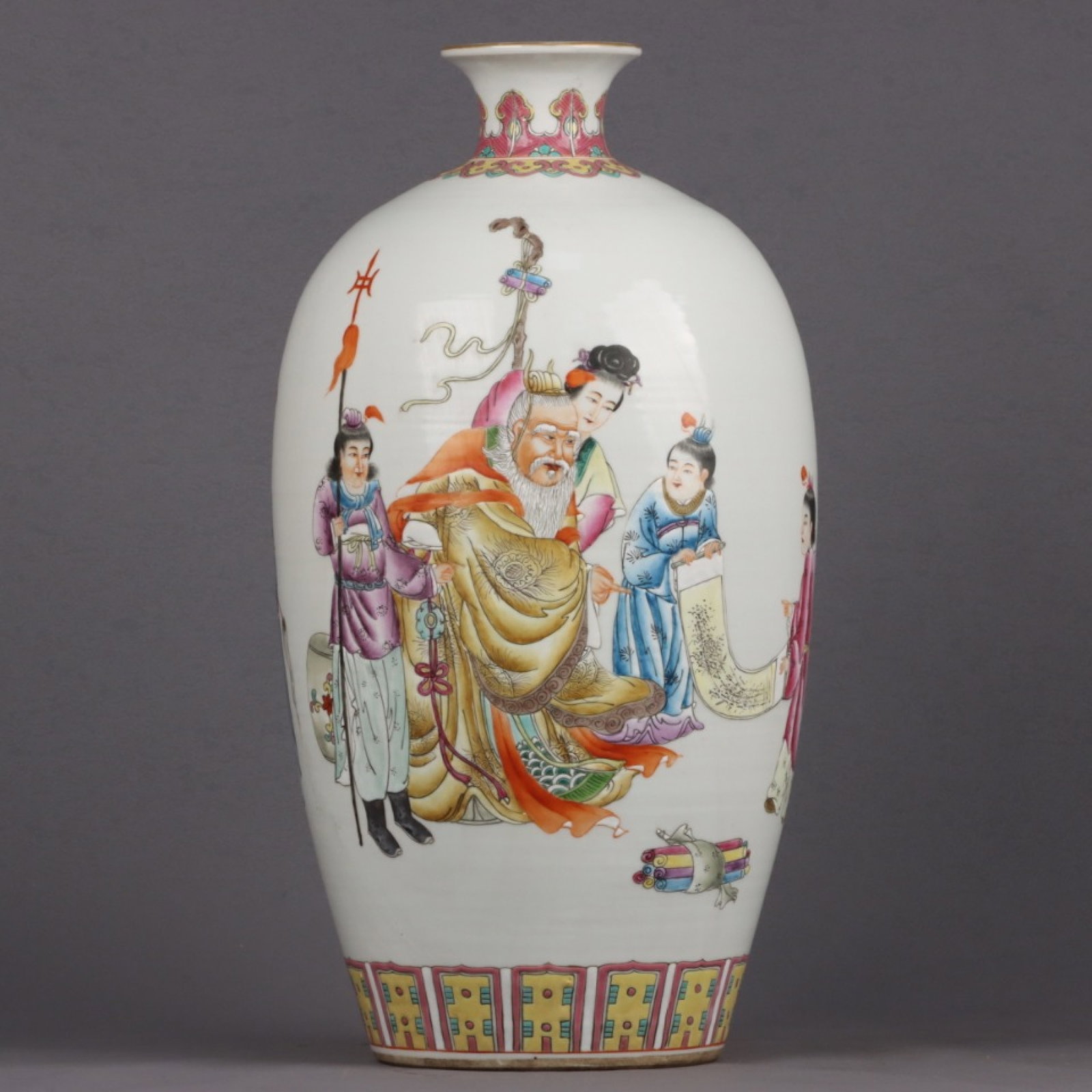 An Exquisite Enamel Painted Gold Figure and Story Pattern Vase (1 of 9)