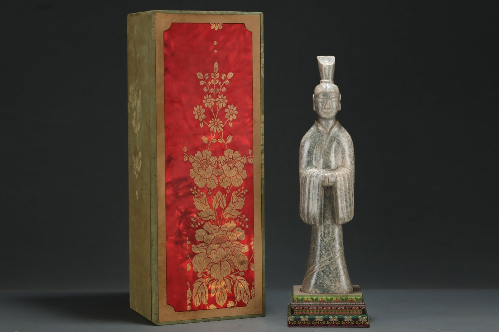An Exquisite Archaic Jade Figure Ornament: An Exquisite Archaic Jade Figure Ornament,Size:3.8inx3inx17in,Ancient Time,China 高古玉人物摆件,中国远古时期