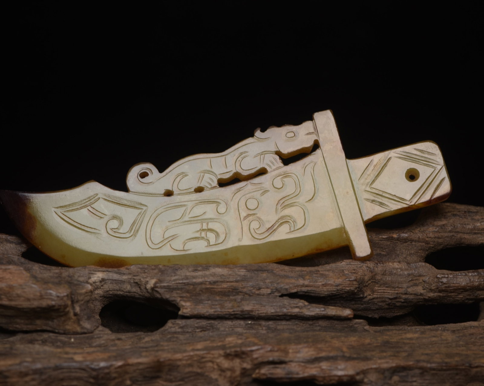 An Exquisite White Jade Chi-Dragon Pattern Sword (1 of 9)