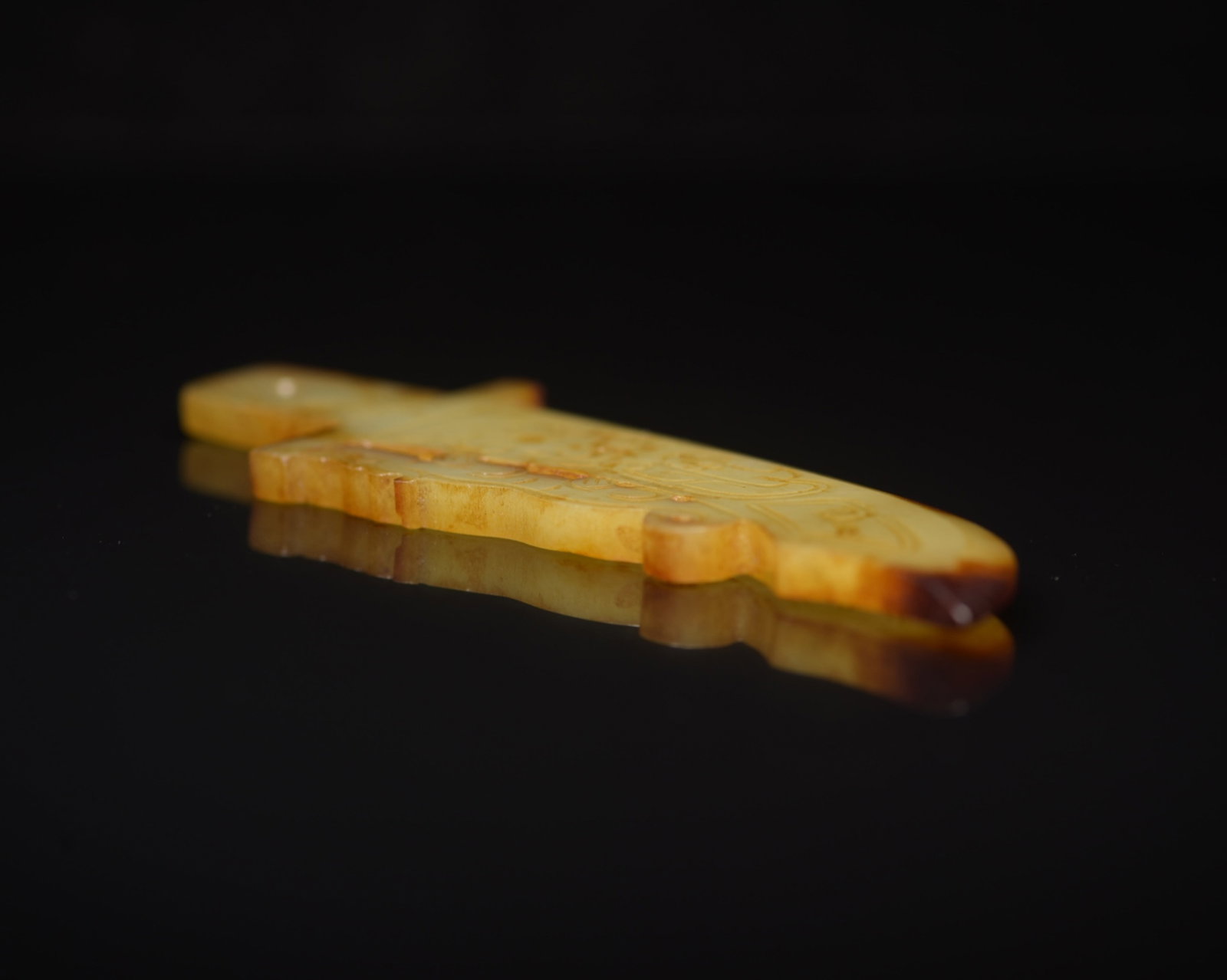 An Exquisite White Jade Chi-Dragon Pattern Sword - 3