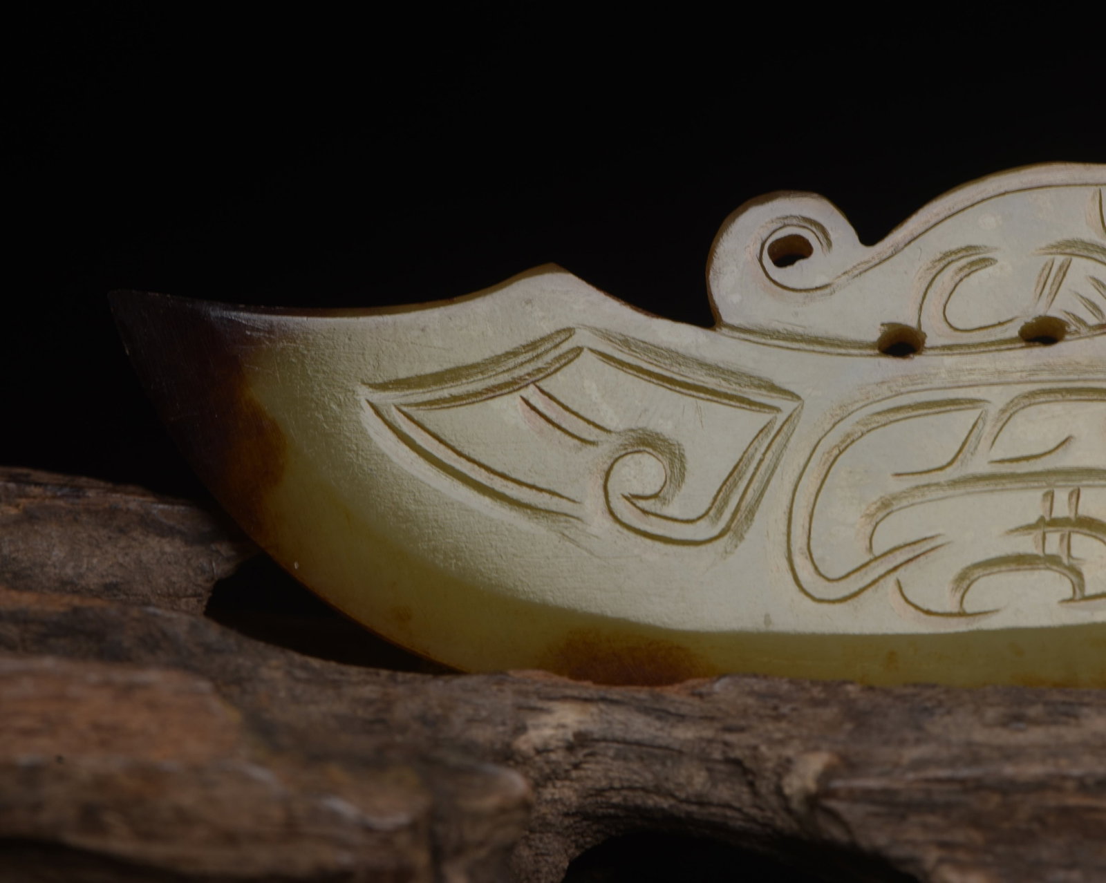 An Exquisite White Jade Chi-Dragon Pattern Sword - 6