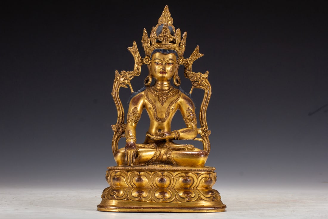 A Solemn Gilt Bronze Statue of Medicine Buddha (1 of 17)