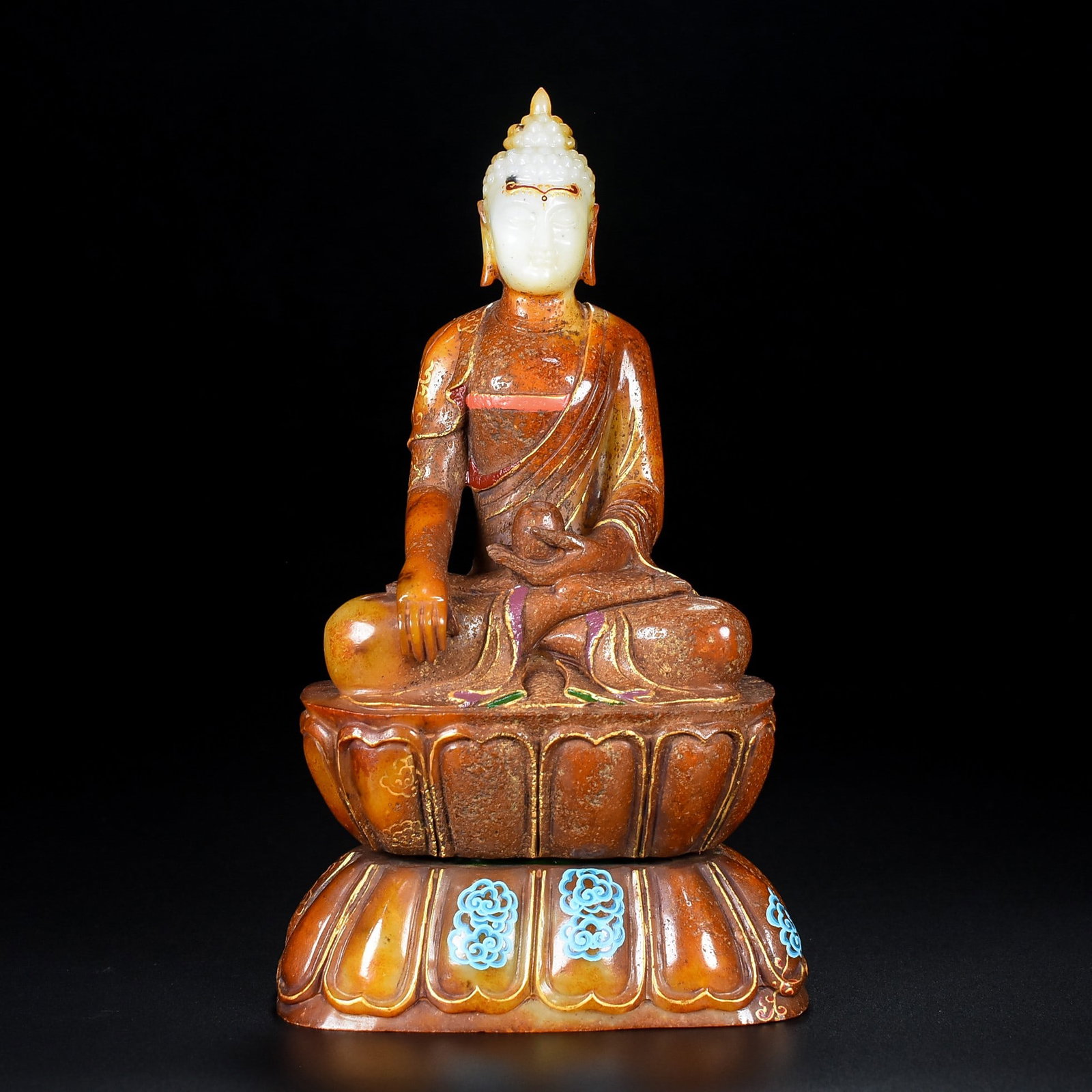 An Exquisite White Jade Buddha Statue: An Exquisite White Jade Buddha Statue,Qing Dynasty,China,Size:4.8inx2.6inx8.2in,Weight:1638g 白玉佛像,中国清代