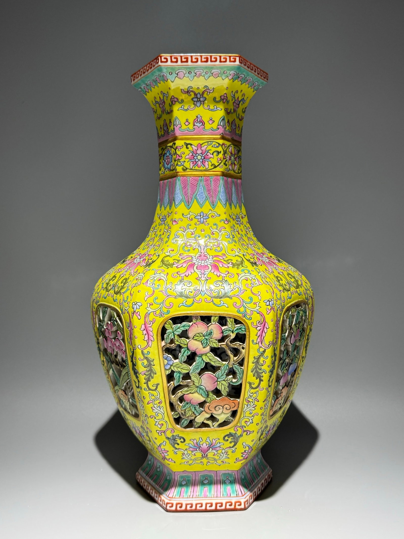 A Huge Enamel Lotus Pattern Vase: A Huge Enamel Lotus Pattern Vase,Qing Dynasty,China,Qianlong Four-character Mark,Size:15.9inx9.1in 珐琅彩缠枝莲纹瓶,中国清代,
