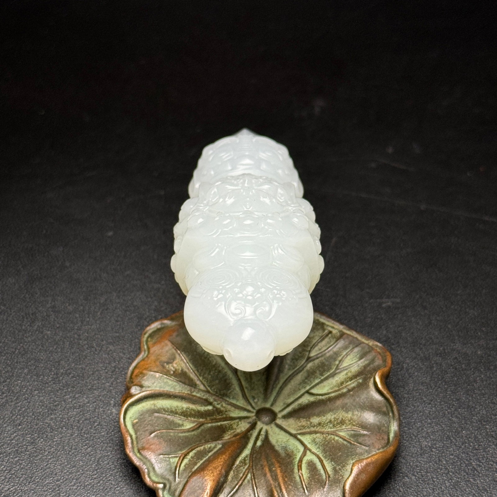 An Exquisite White Jade Beast-Face Pattern Ritual Implement - 5