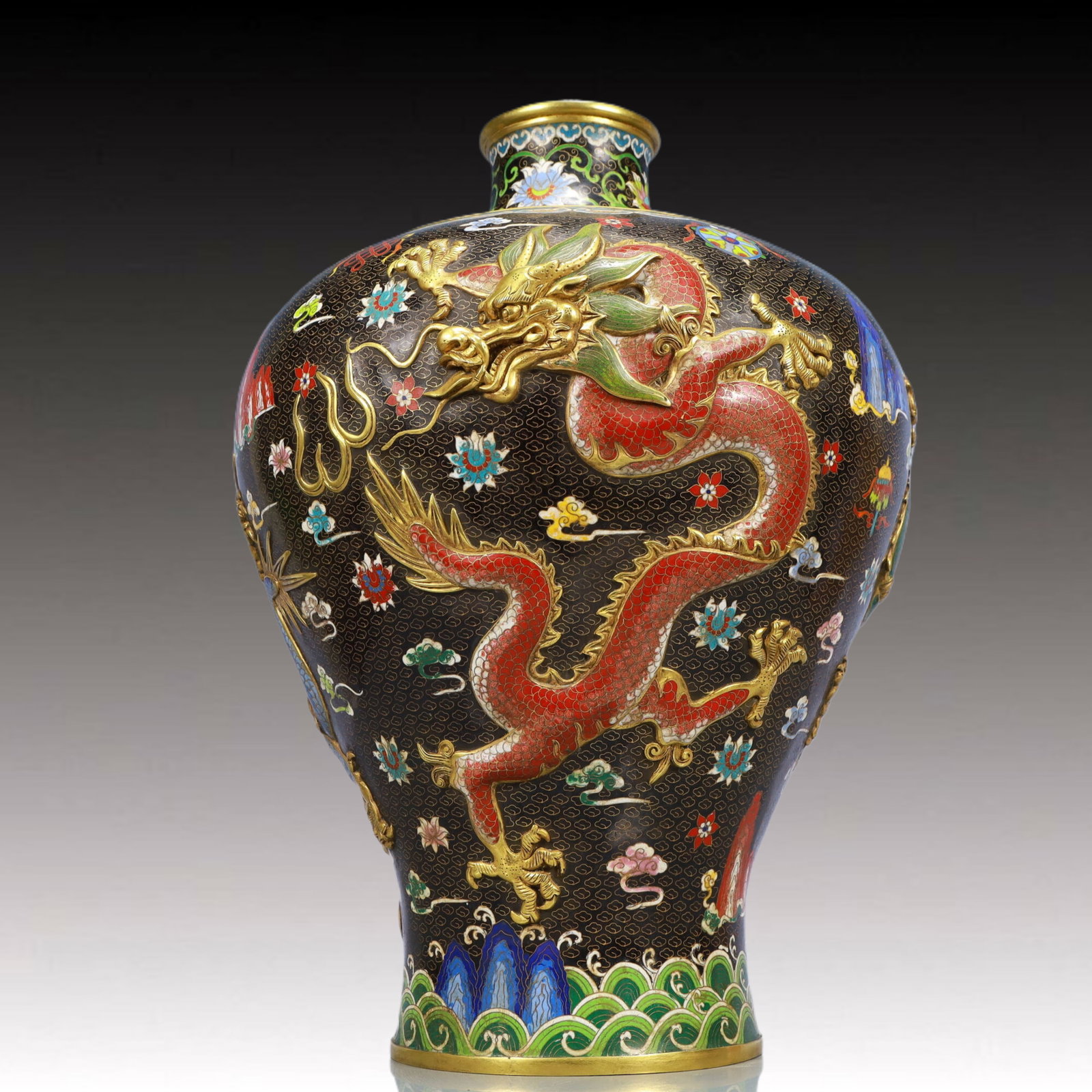A Huge Cloisonne Lotus and Dragon Pattern Vase: A Huge Cloisonne Lotus and Dragon Pattern Vase, Qing Dynasty, China, Qianlong Four-character Mark, Size:13.4inx18.9in, Weight:15800g