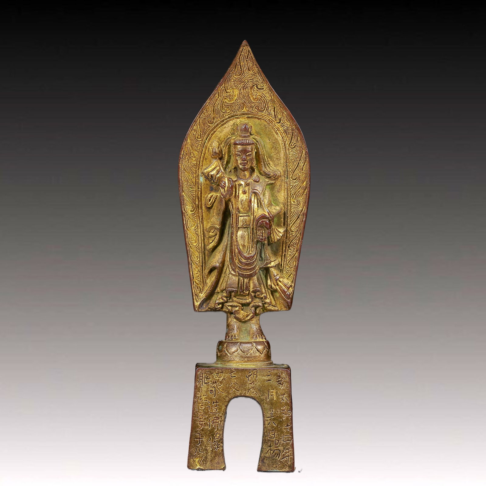 A Solemn Gilt Bronze Buddha: A Solemn Gilt Bronze Buddha,N.Wei , China,Size: 2inx7.9in,Weight:575g 铜鎏金佛像，北魏时期