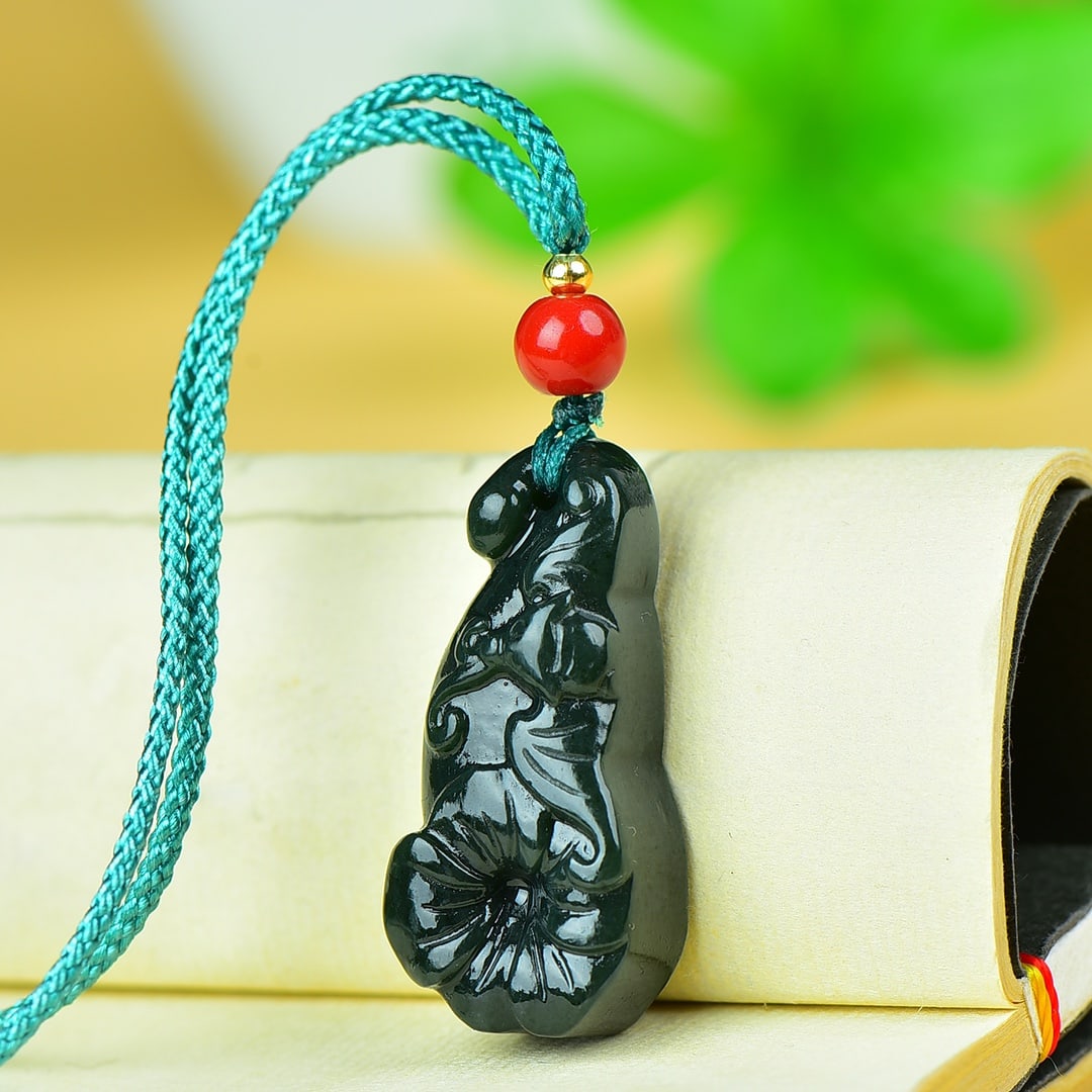 An Exquisite Jasper Flower Pattern Pendant - 5