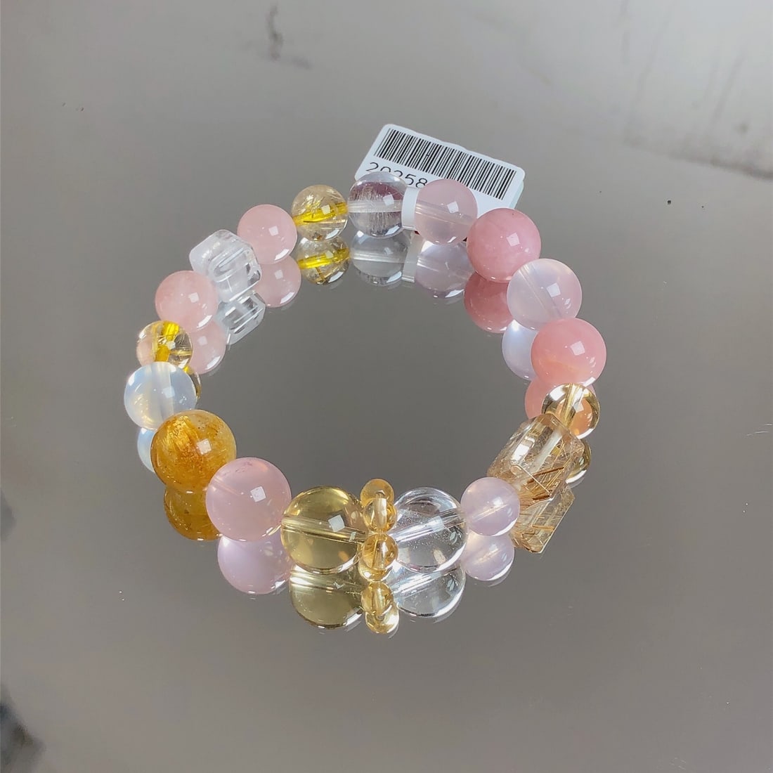 An Exquisite Crystal Bracelet - 2