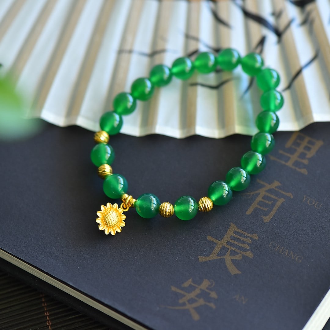 An Exquisite Sterling Silver-Gold Plated Inlaid Agate Bracelets: An Exquisite Sterling Silver-Gold Plated Inlaid Agate Bracelets,Size:8mmx8mm 纯银镀金镶玛瑙手串