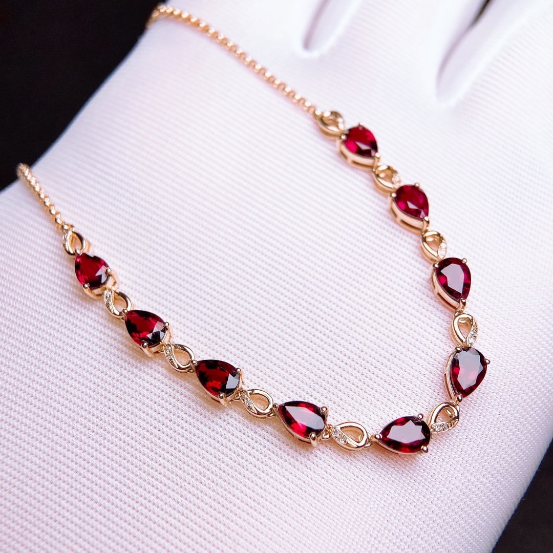 4.36Ctw Natural Tourmaline Bracelet: 4.36Ctw Natural Tourmaline Bracelet,Size:6.5mmx4.2mm 4.36Ctw天然碧玺手链