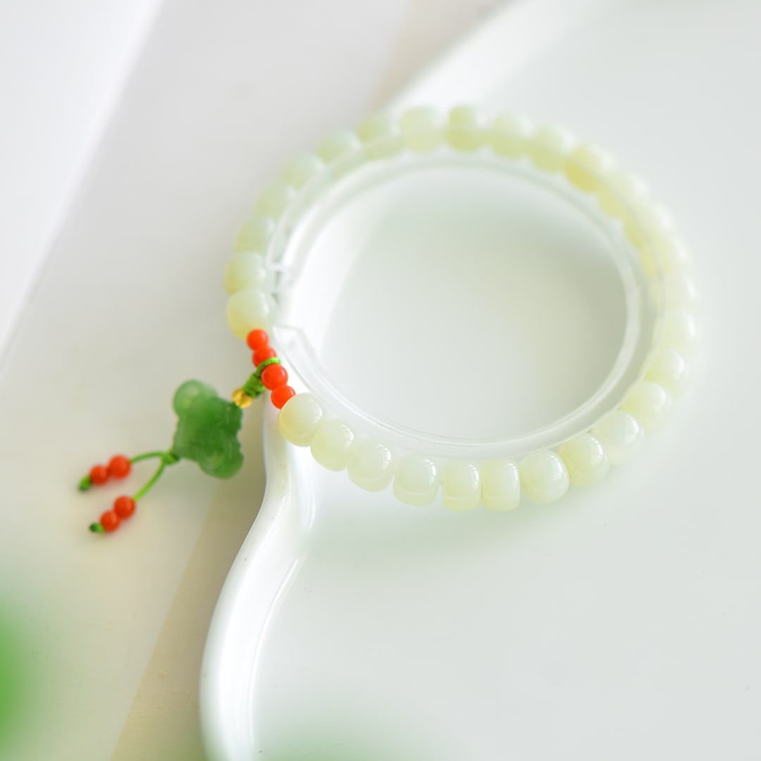 An Exquisite White Jade Bracelets - 4