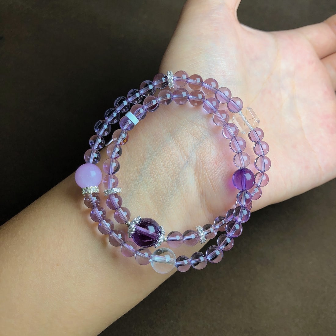 An Exquisite Crystal Bracelets - 2