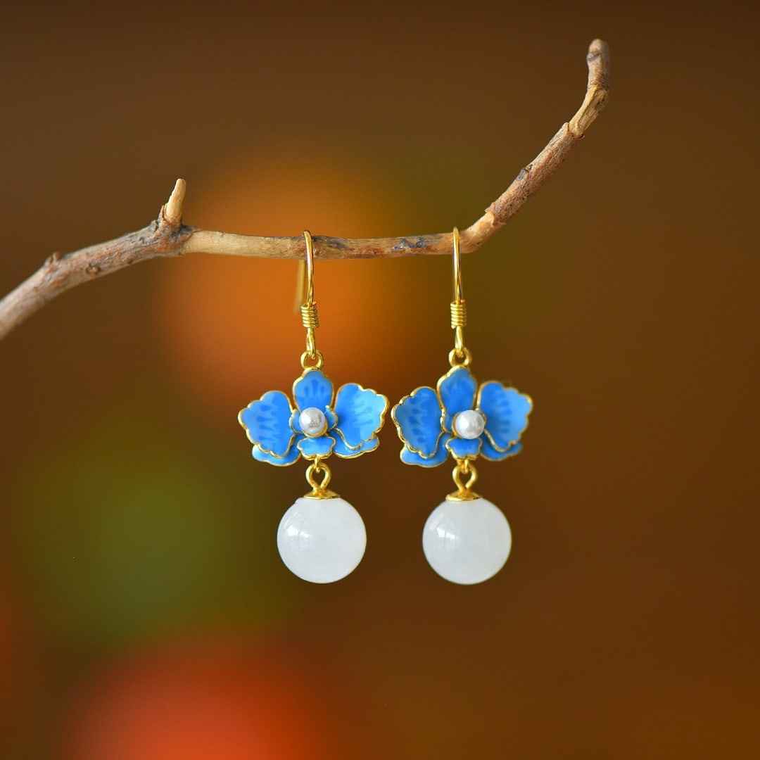 A Pair of Exquisite Sterling Silver-Gold Plated Inlaid White Jade Enamel Earrings,Inlaid Pearls: A Pair of Exquisite Sterling Silver-Gold Plated Inlaid White Jade Enamel Earrings,Inlaid Pearls,Size:10mmx10mm