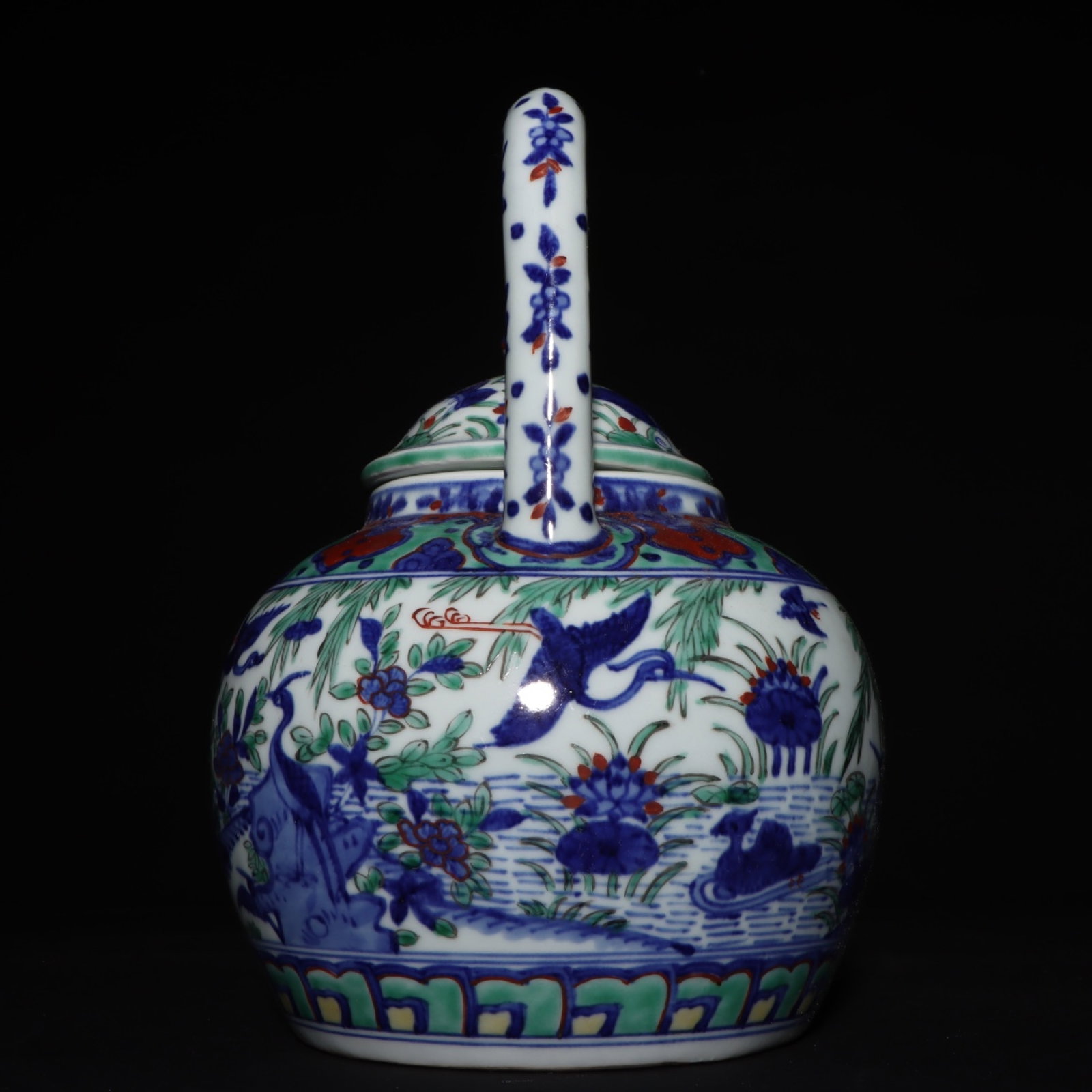 An Exquisite Wucai Flower and Bird Pattern Loop-Handled Pot - 2