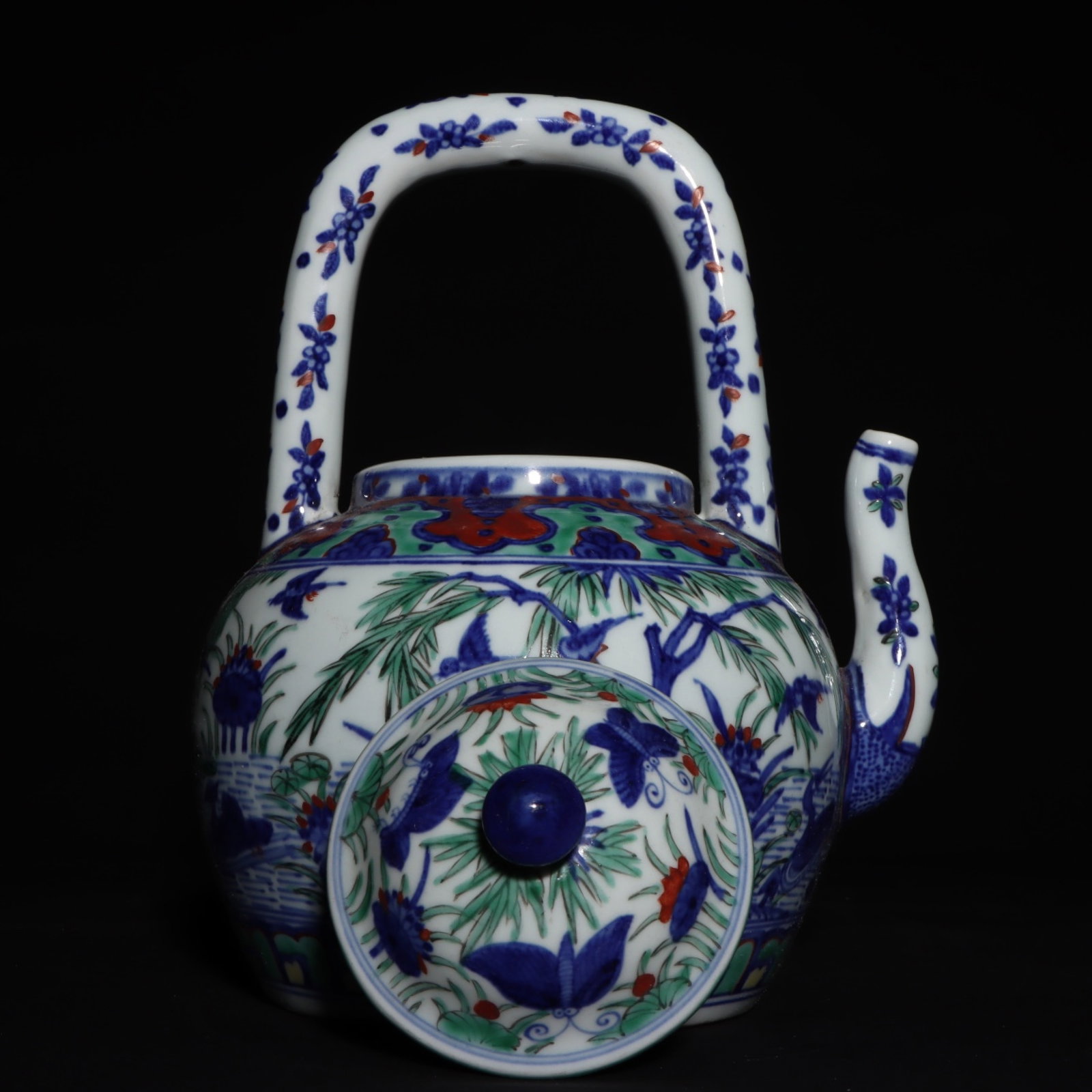 An Exquisite Wucai Flower and Bird Pattern Loop-Handled Pot - 7