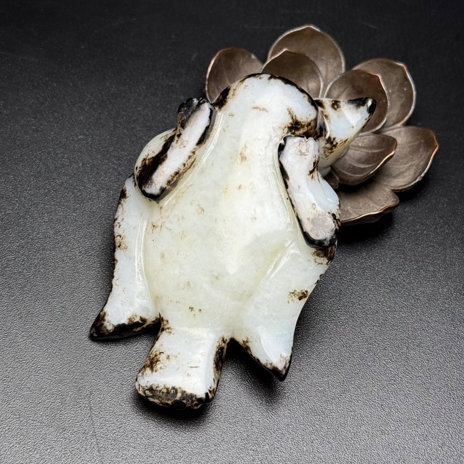 An Exquisite White Jade Bird Ornament - 6