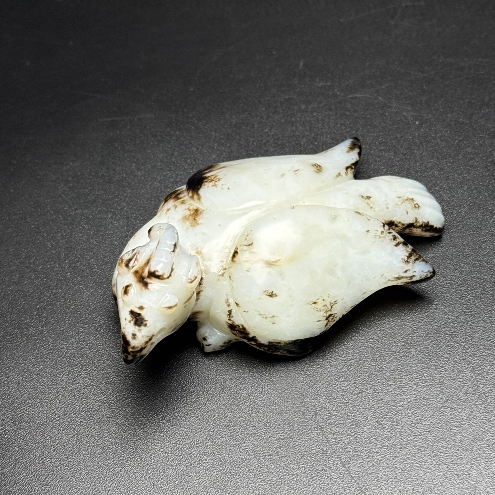 An Exquisite White Jade Bird Ornament - 7