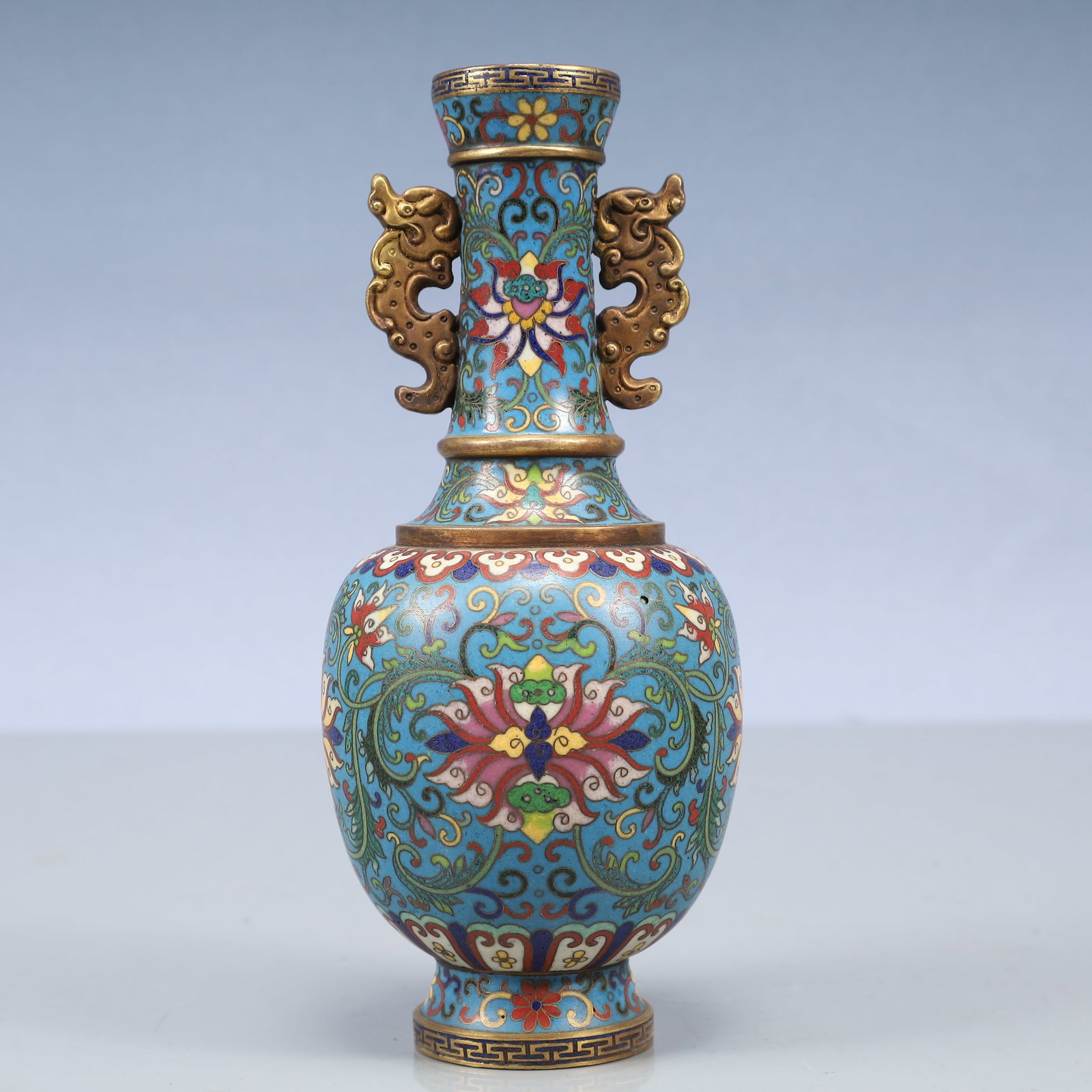 An Exquisite Cloisonne Lotus and Bats Pattern Hollow Lunch Box: An Exquisite Cloisonne Lotus and Bats Pattern Hollow Lunch Box,Qing Dynasty, China,Qianlong Four-character Mark,Size:5.1inx6.5inx4.1in,Weight:1250g