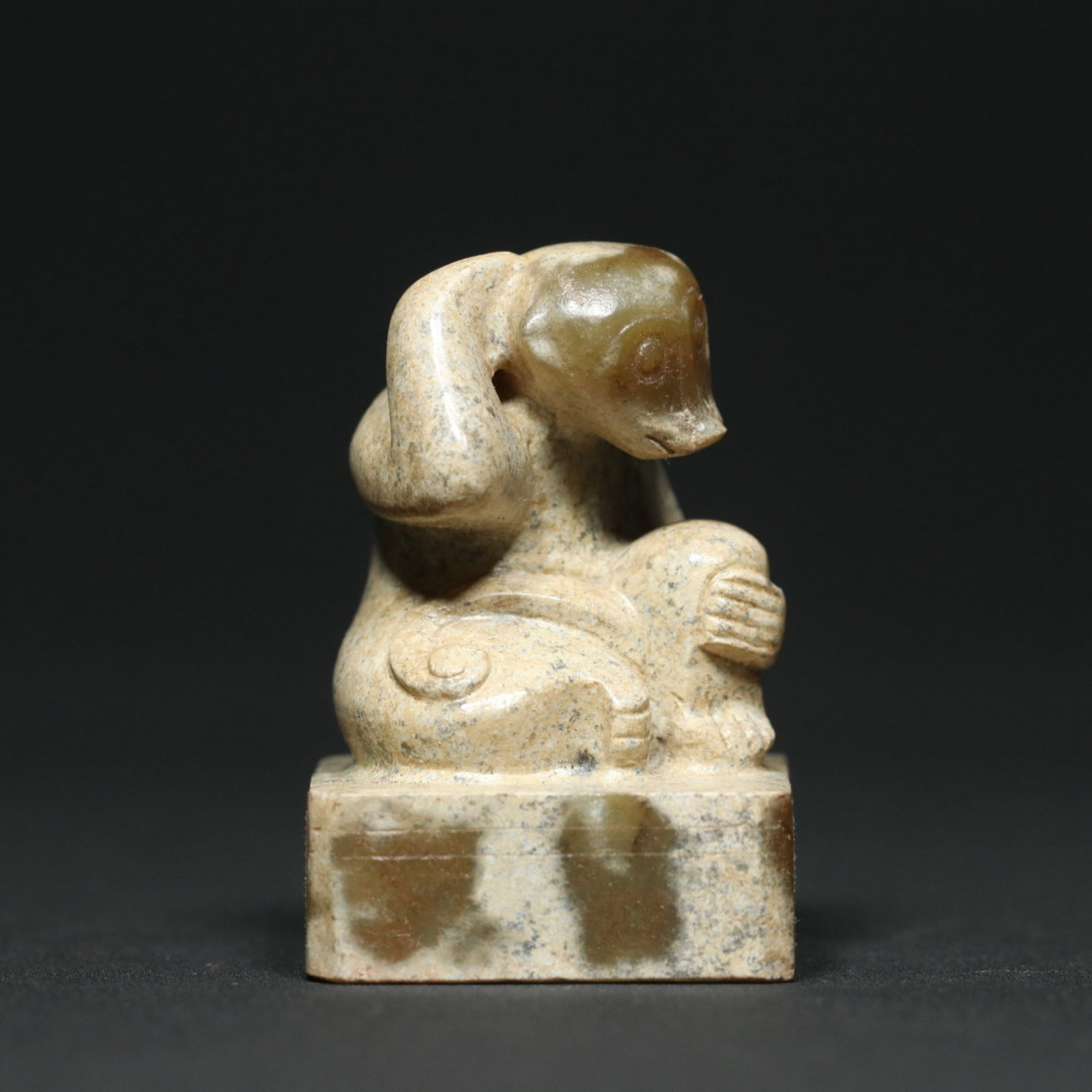 An Exquisite Archaic Jade Monkey Seal - 6
