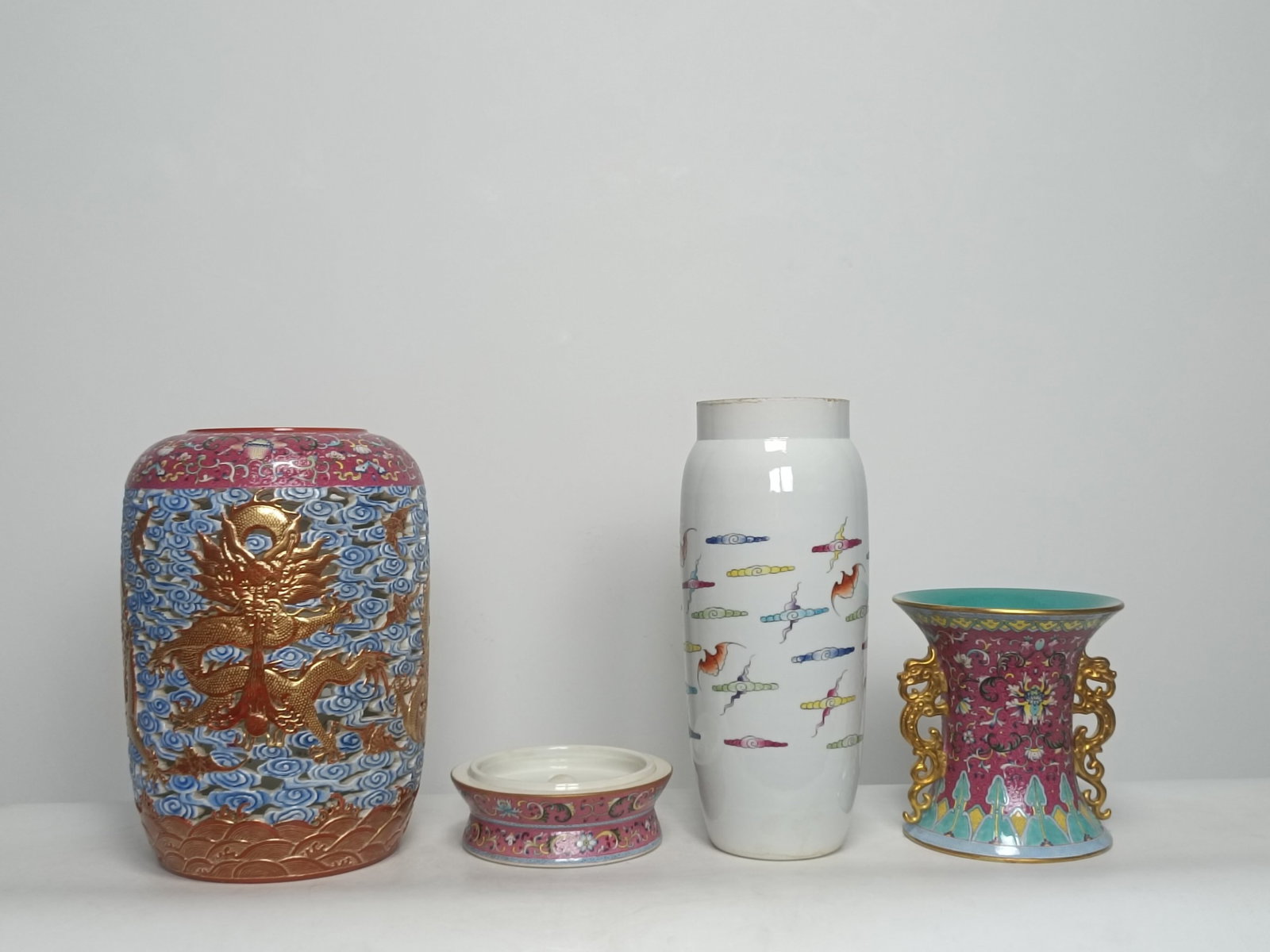 A Huge Enamel Ruby Red-Glazed Auspicious Cloud and Dragon Pattern Double-Ears Vase - 7