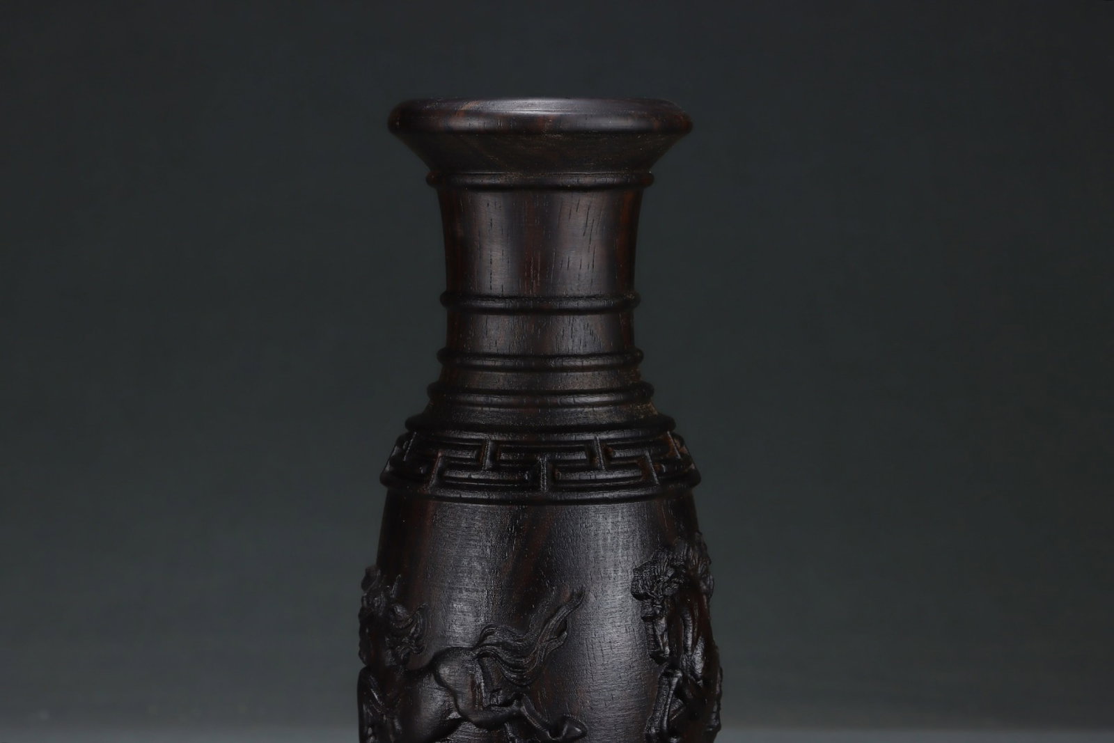 A Rare Eaglewood Horse Pattern Vase - 3