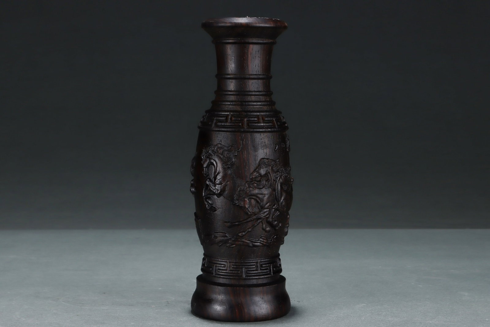 A Rare Eaglewood Horse Pattern Vase - 5