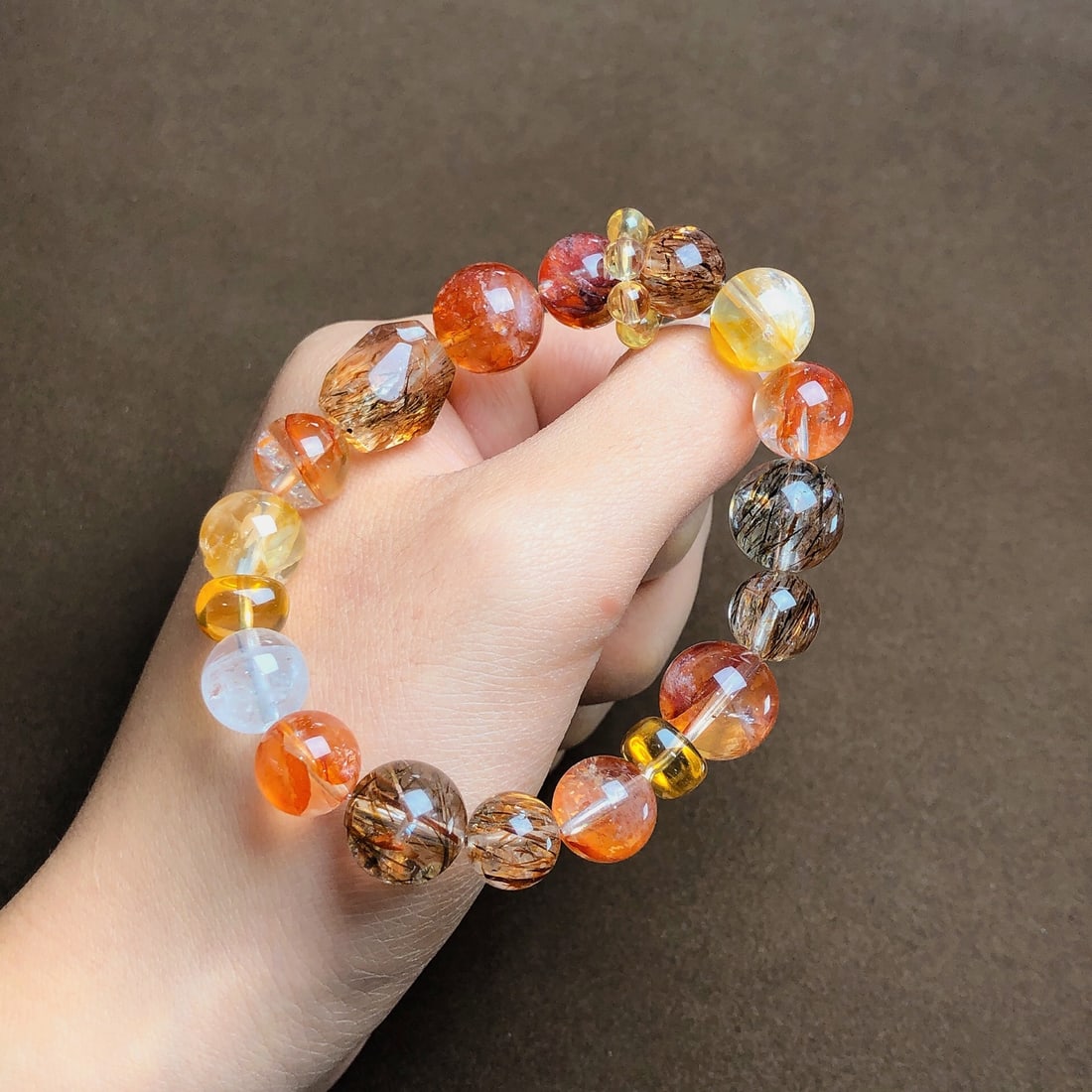 An Exquisite Crystal Bracelets - 2