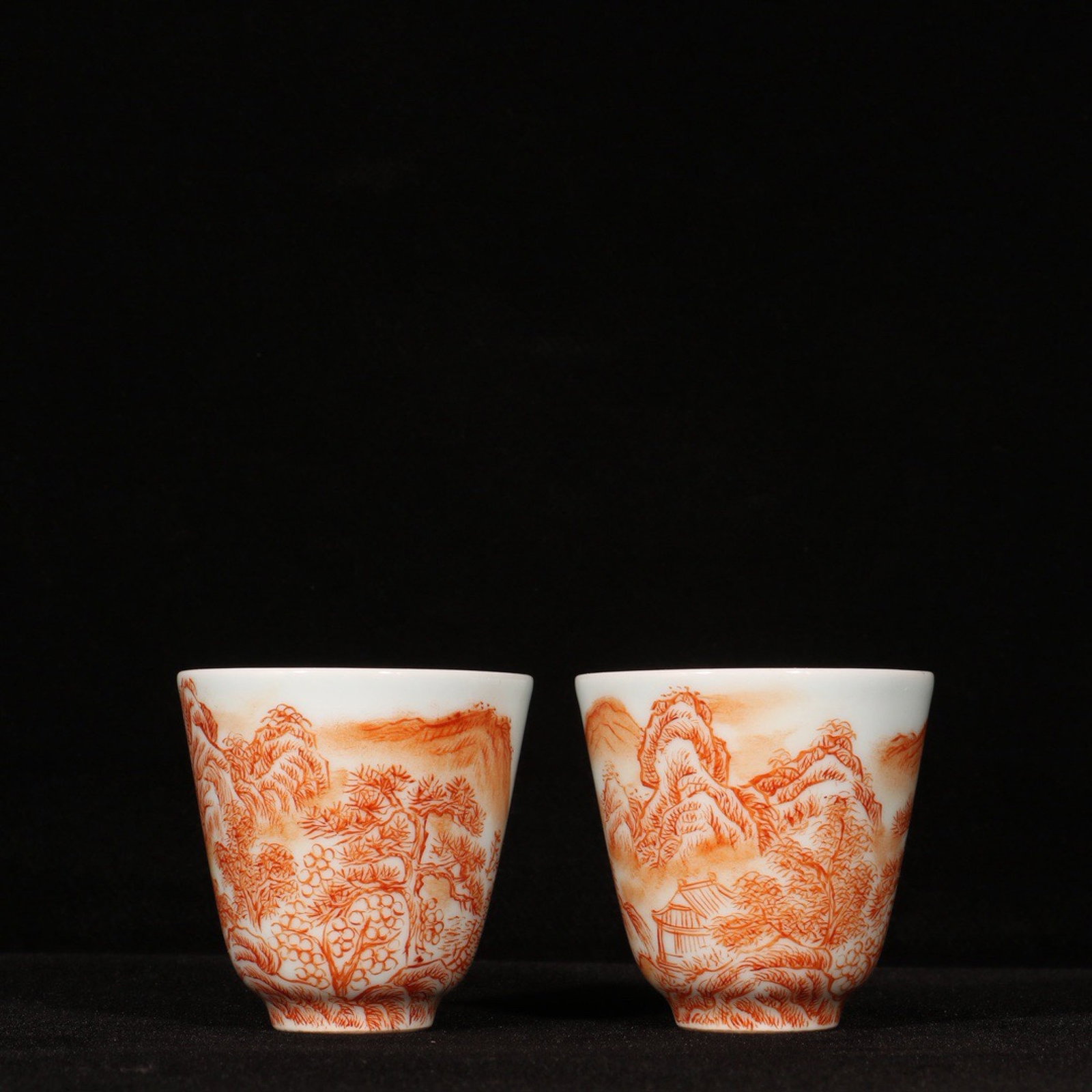 A Pair of Exquisite Iron-Red Landscape Pattern Cups: A Pair of Exquisite Iron-Red Landscape Pattern Cups,Qing Dynasty,China,Size:2.3inx2.2in 一对矾红山水纹杯子,中国清代