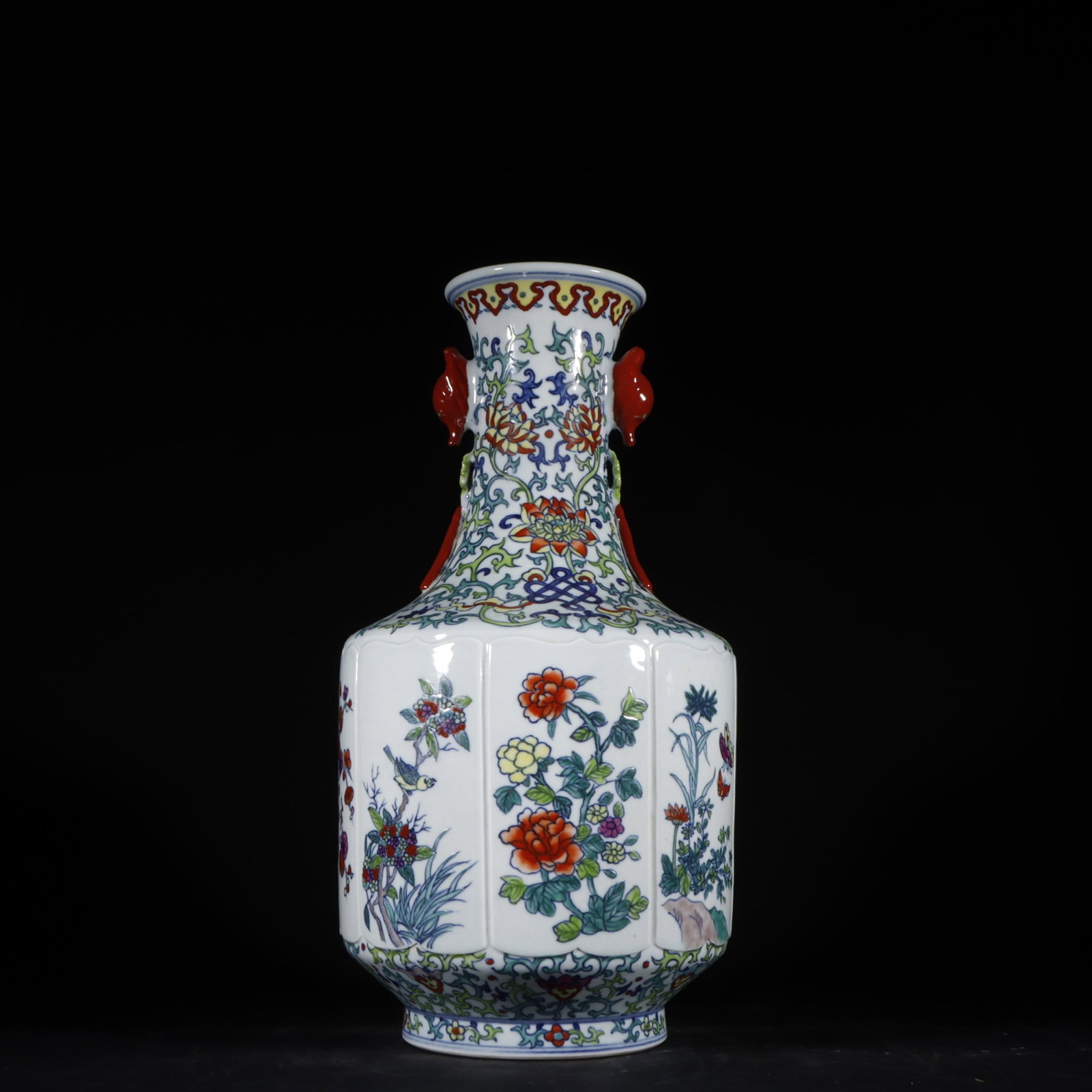 A Rare Doucai Flower Pattern Vase: A Rare Doucai Flower Pattern Vase,Qing Dynasty,China,Qianlong Six-Character Mark,Size:14.2inx7.5in 斗彩花卉纹瓶,中国清代,乾隆