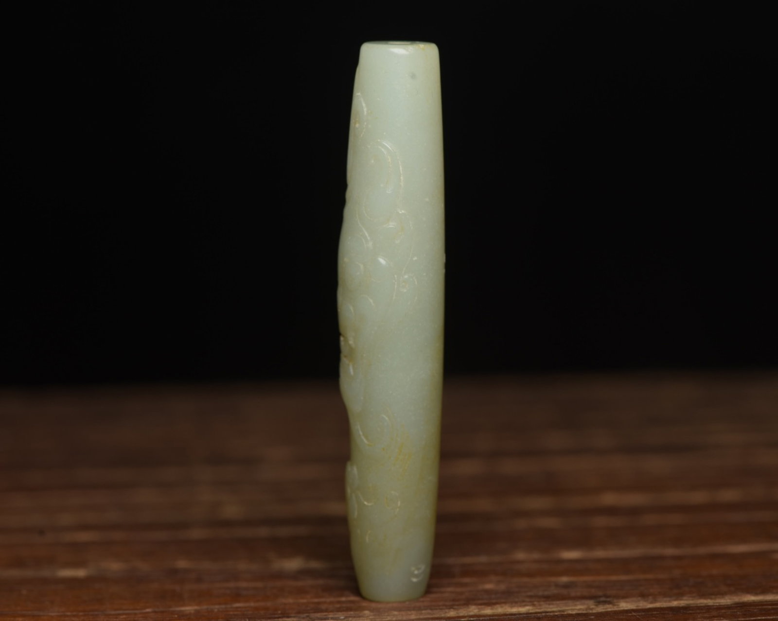 An Exquisite White Jade Beast-Face Pattern Pendant - 3