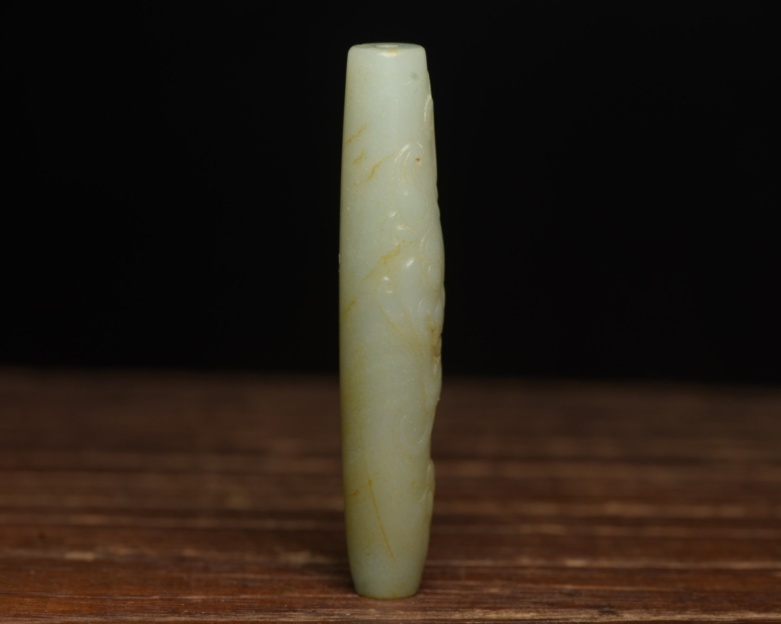 An Exquisite White Jade Beast-Face Pattern Pendant - 4