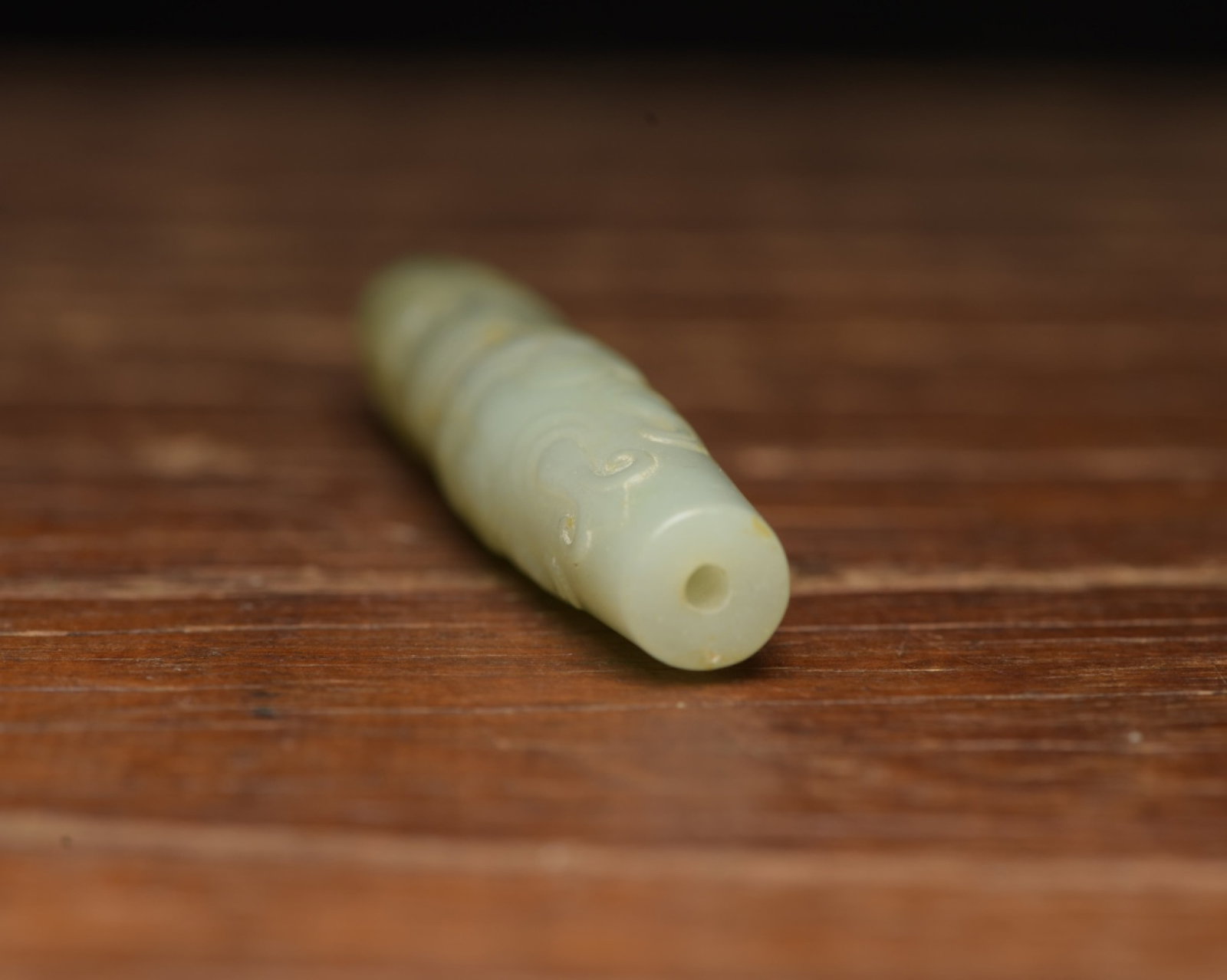 An Exquisite White Jade Beast-Face Pattern Pendant - 6
