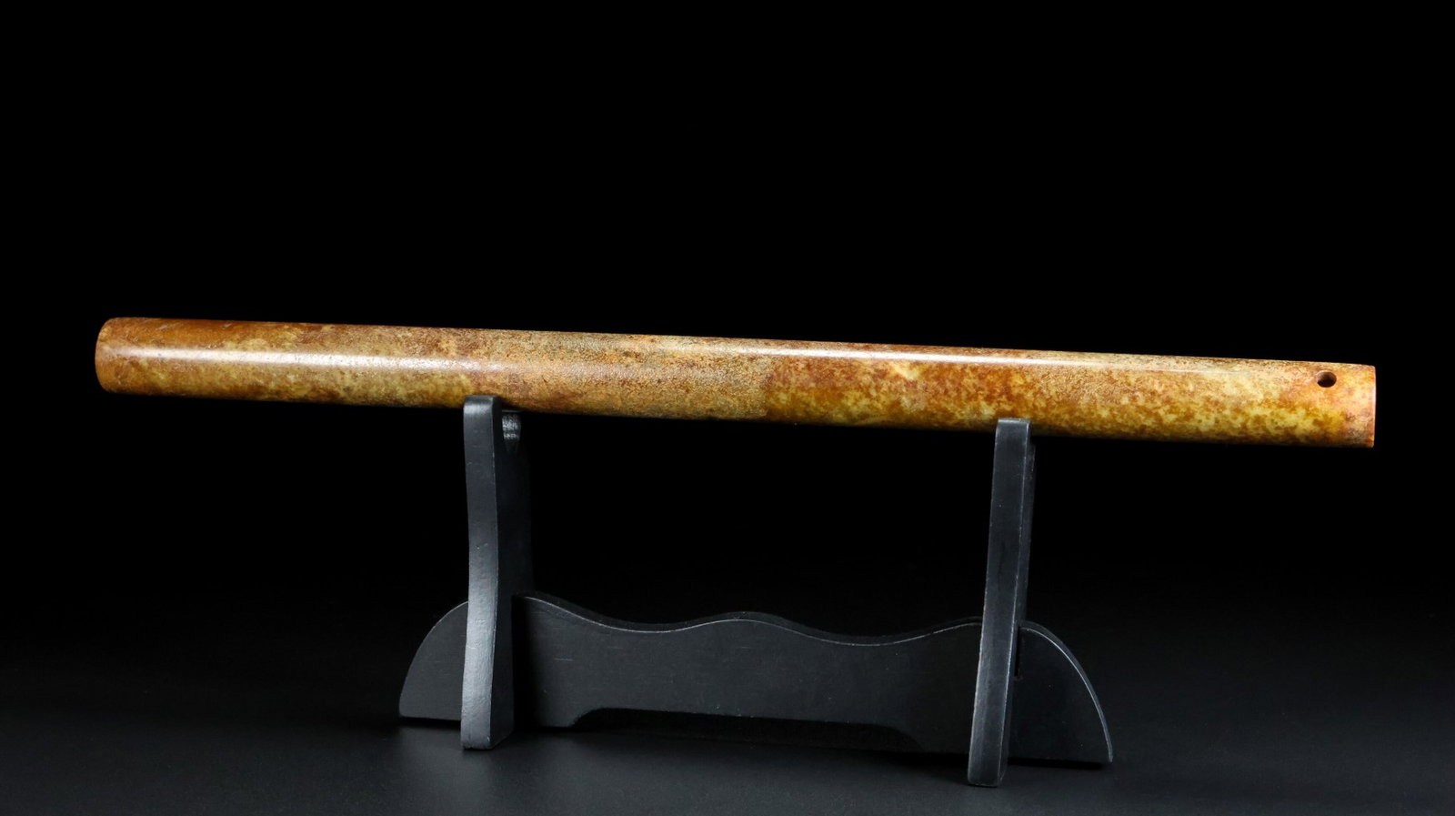An Exquisite White Jade flute - 6