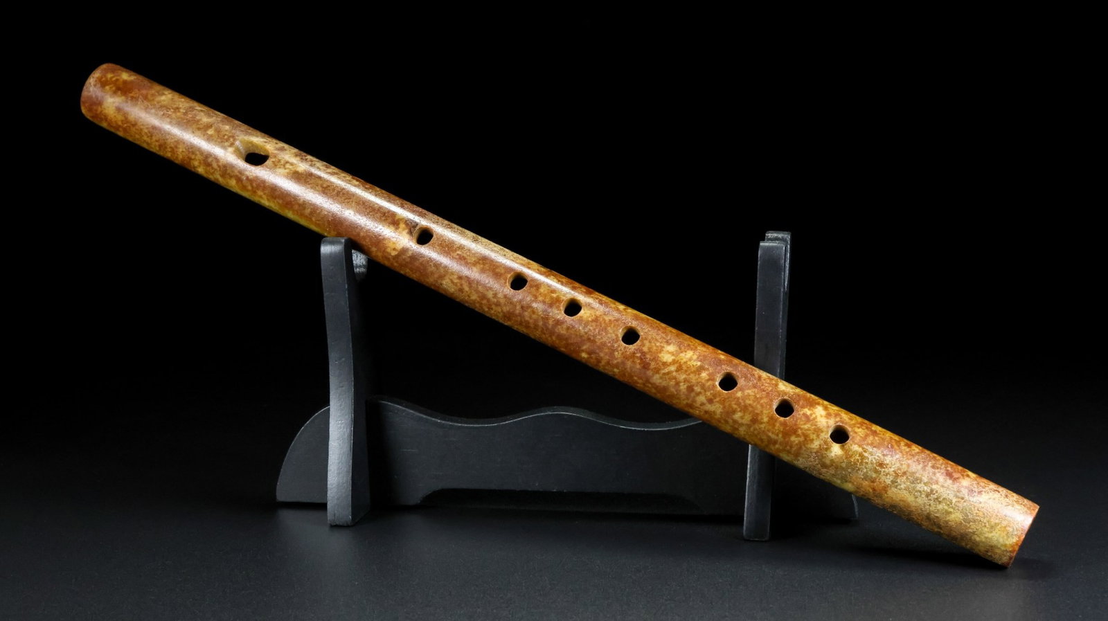 An Exquisite White Jade flute - 7