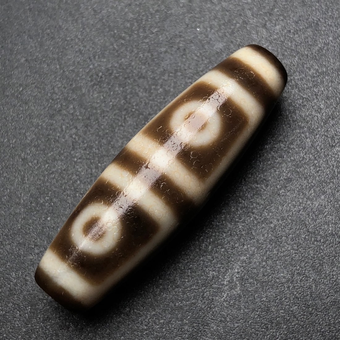 An Exquisite Dzi Bead Pendant - 8