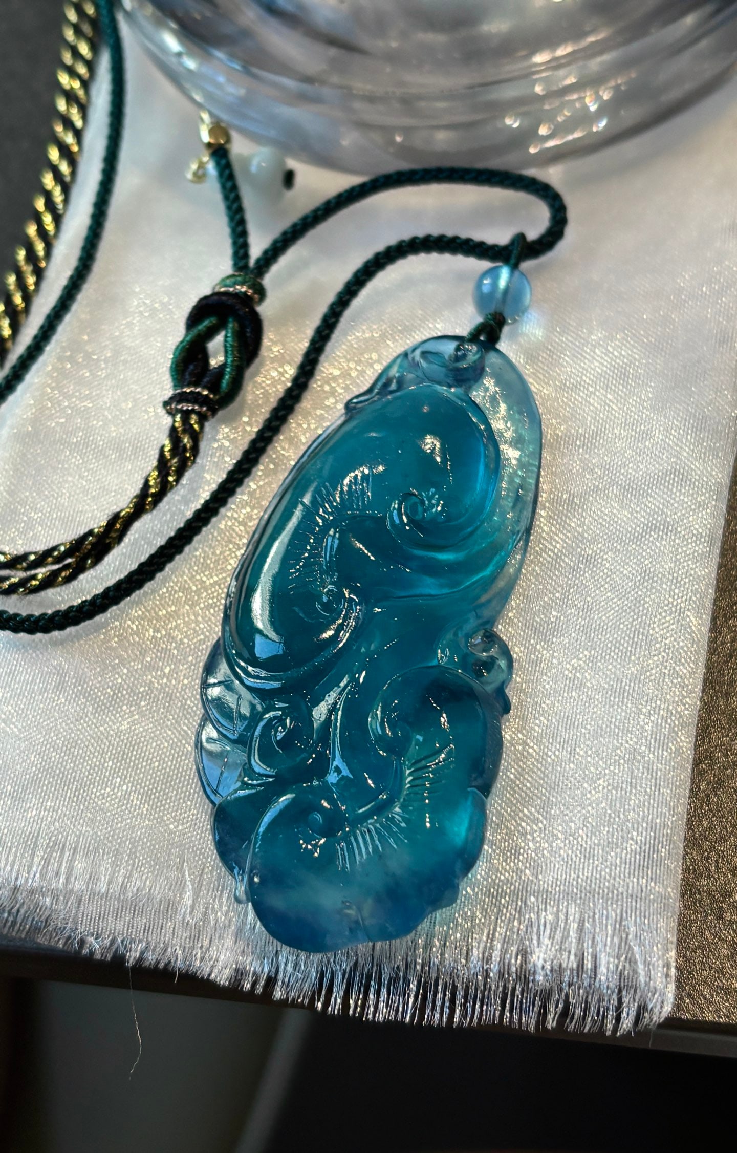 An Exquisite Aquamarine Pendant: An Exquisite Aquamarine Pendant,Size:63mmx29mmx15mm,Weight:29.7g 海蓝宝挂件