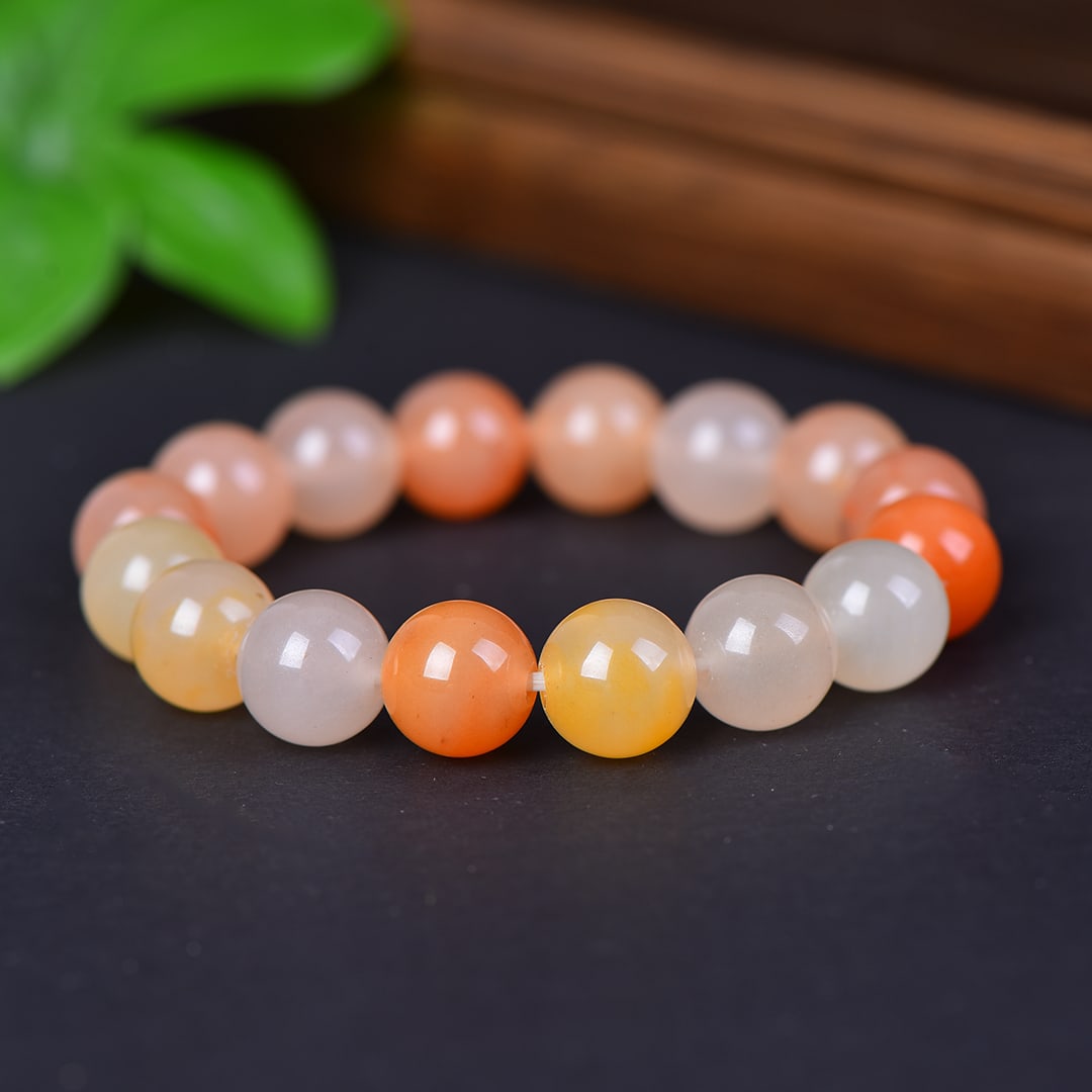 An Exquisite Red Jade Bracelets - 2