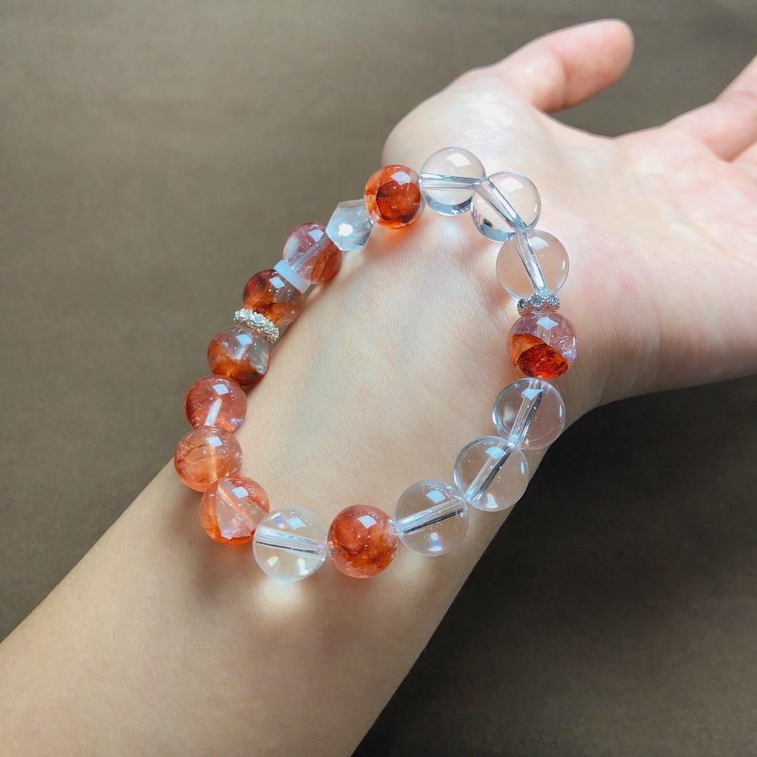 An Exquisite Crystal Bracelets - 4