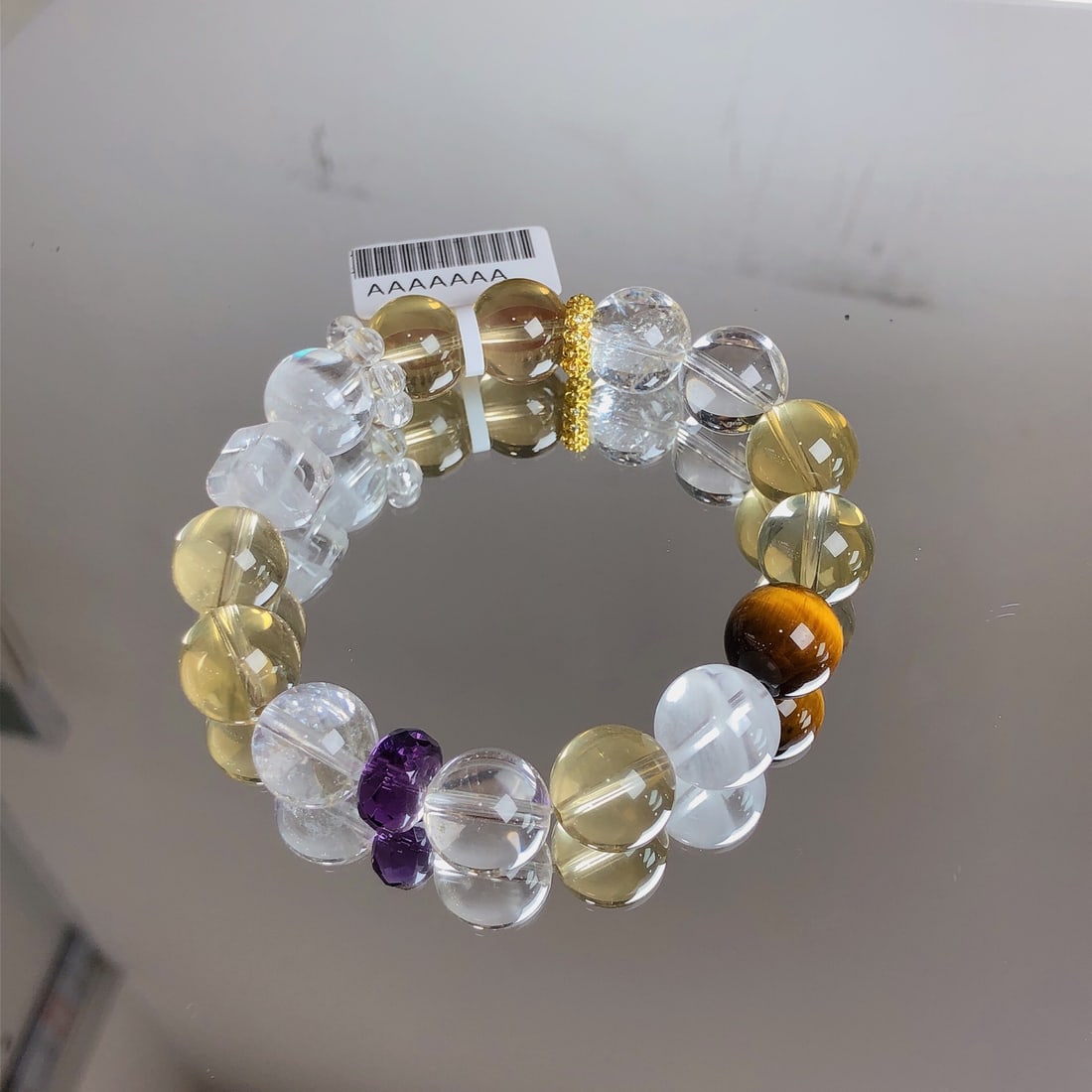 An Exquisite Crystal Bracelet - 2