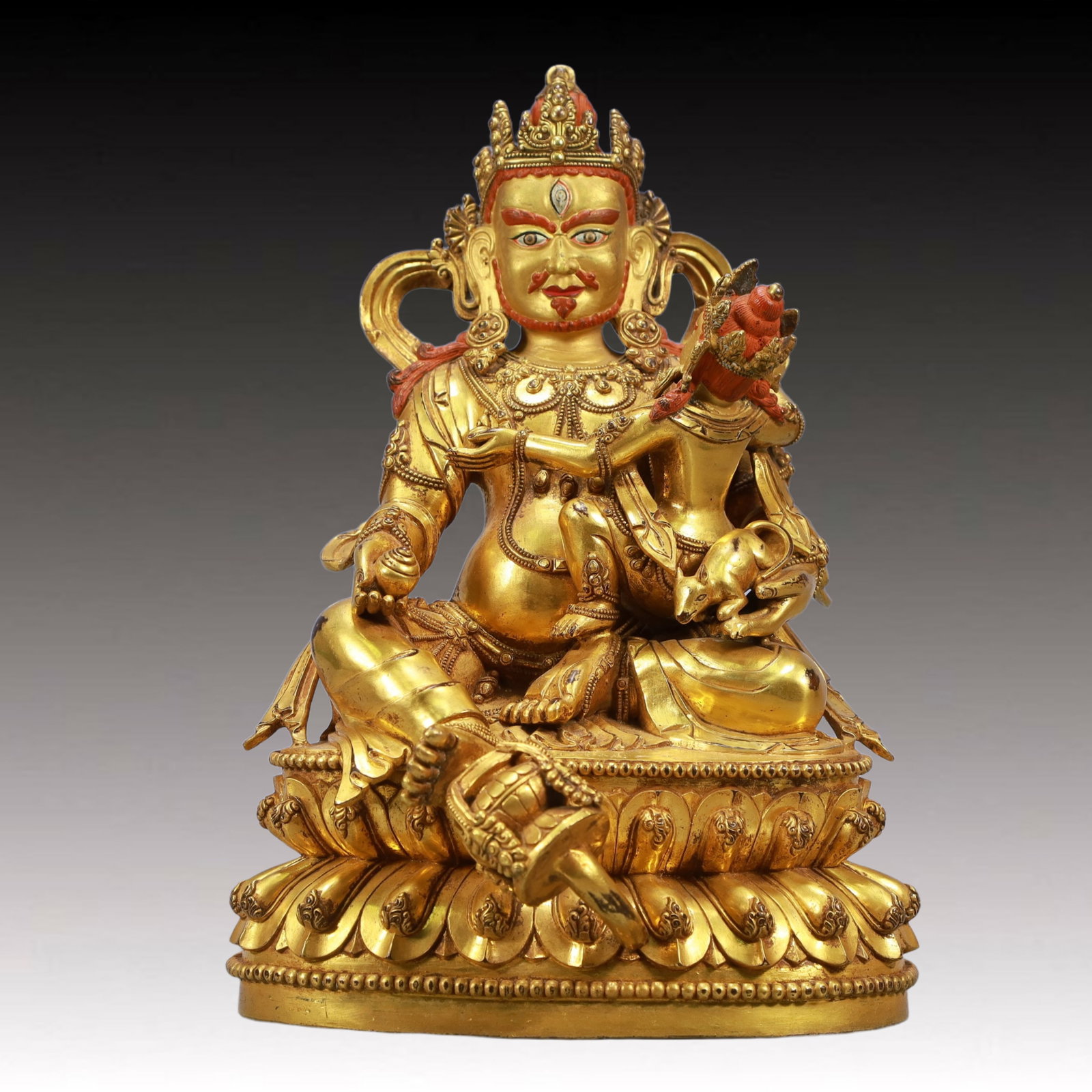 A Solemn Gilt Bronze Statue of Mammon: A Solemn Gilt Bronze Statue of Mammon,Ming Dynasty, China,Xuande Six-character Mark,Size:6.7inx5.9inx10.2in Weight:4350g 铜鎏金财神像,中国明ߣ