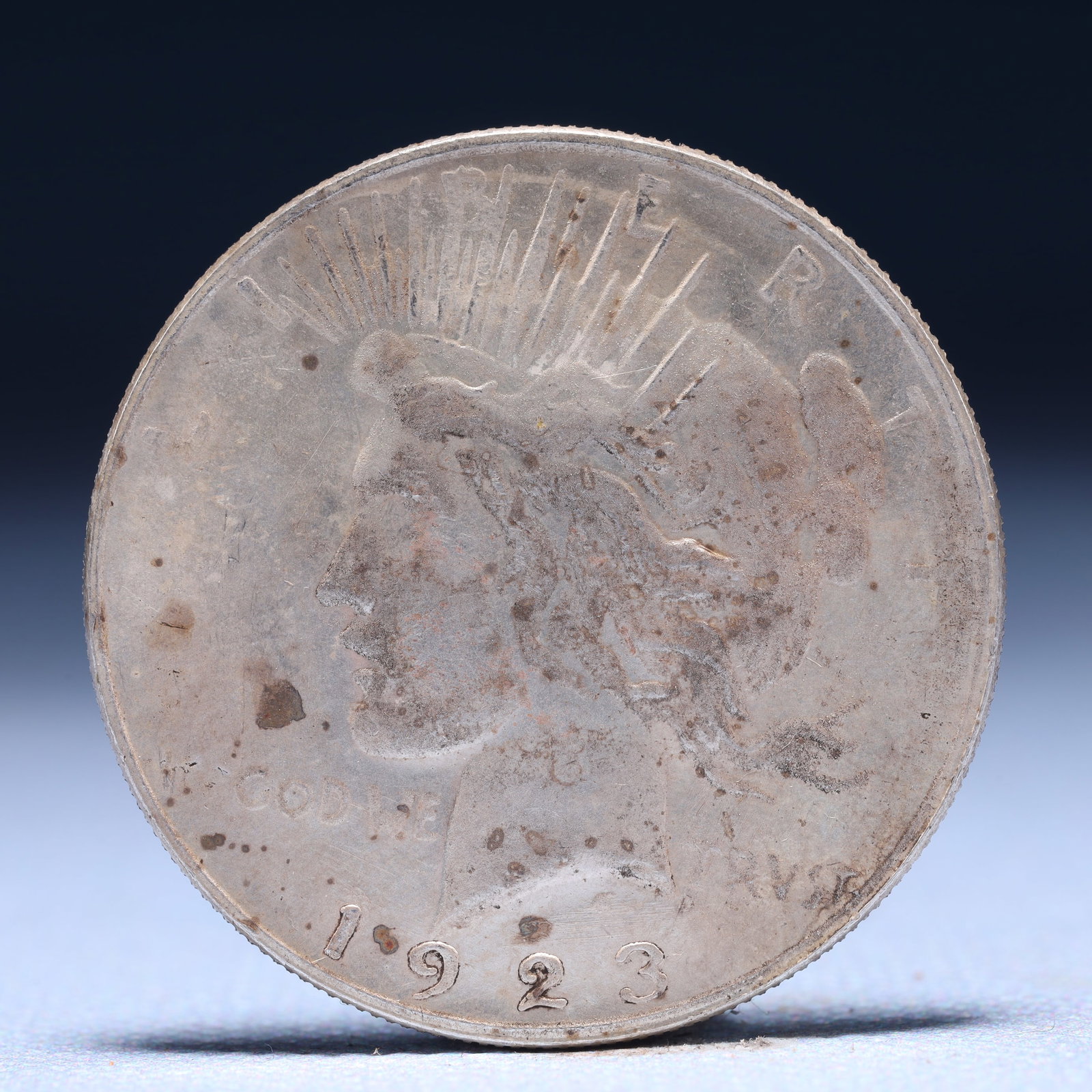 Liberty In God We Trust 1923 Sterling Silver One Dollar Coin (1 of 2)