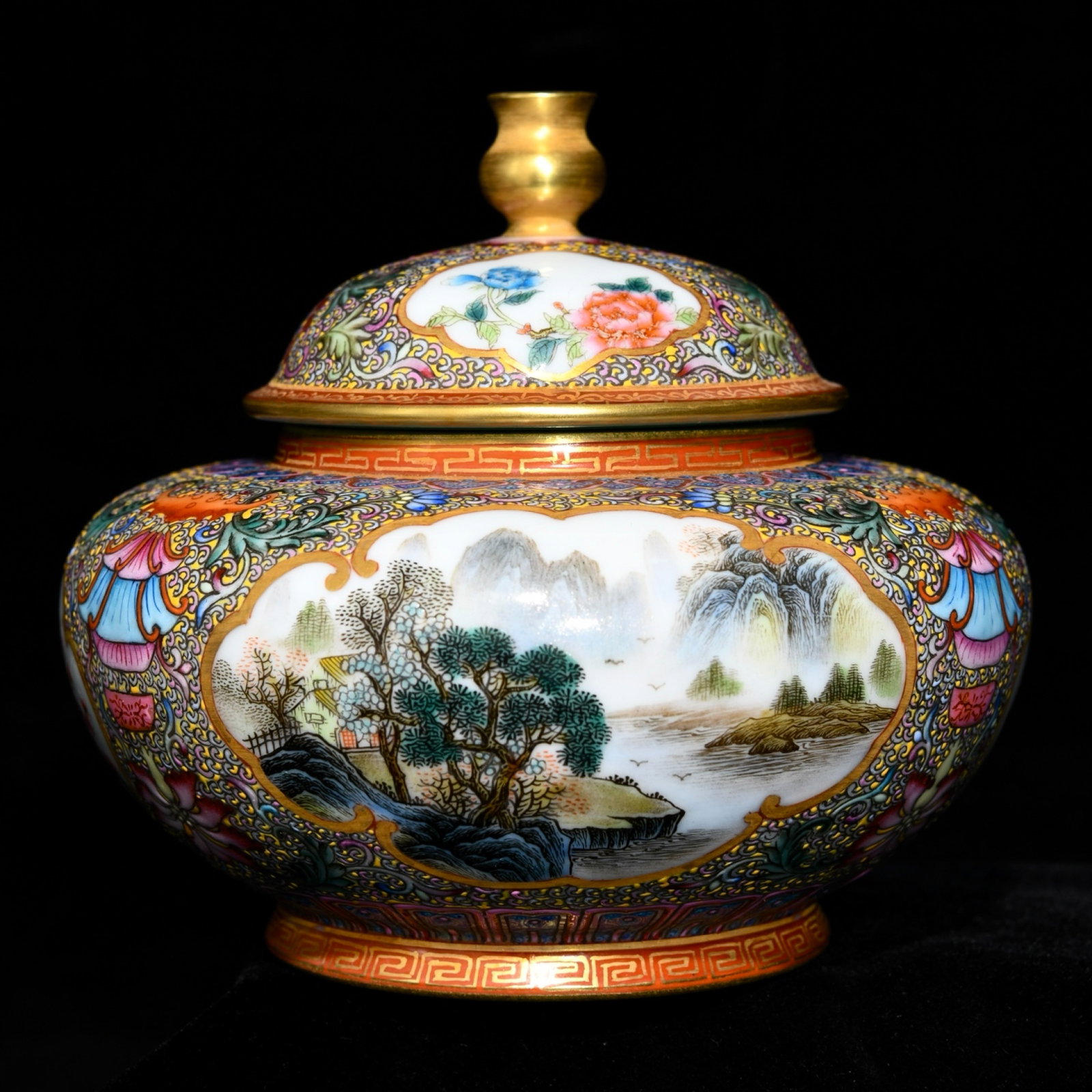 An Exquisite Enamel Landscape Pattern Jar with Cover: An Exquisite Enamel Landscape Pattern Jar with Cover,Qing Dynasty,China,Qianlong Four-character Mark,Size:4.3inx4.8in 珐琅彩山水纹盖罐,中国&