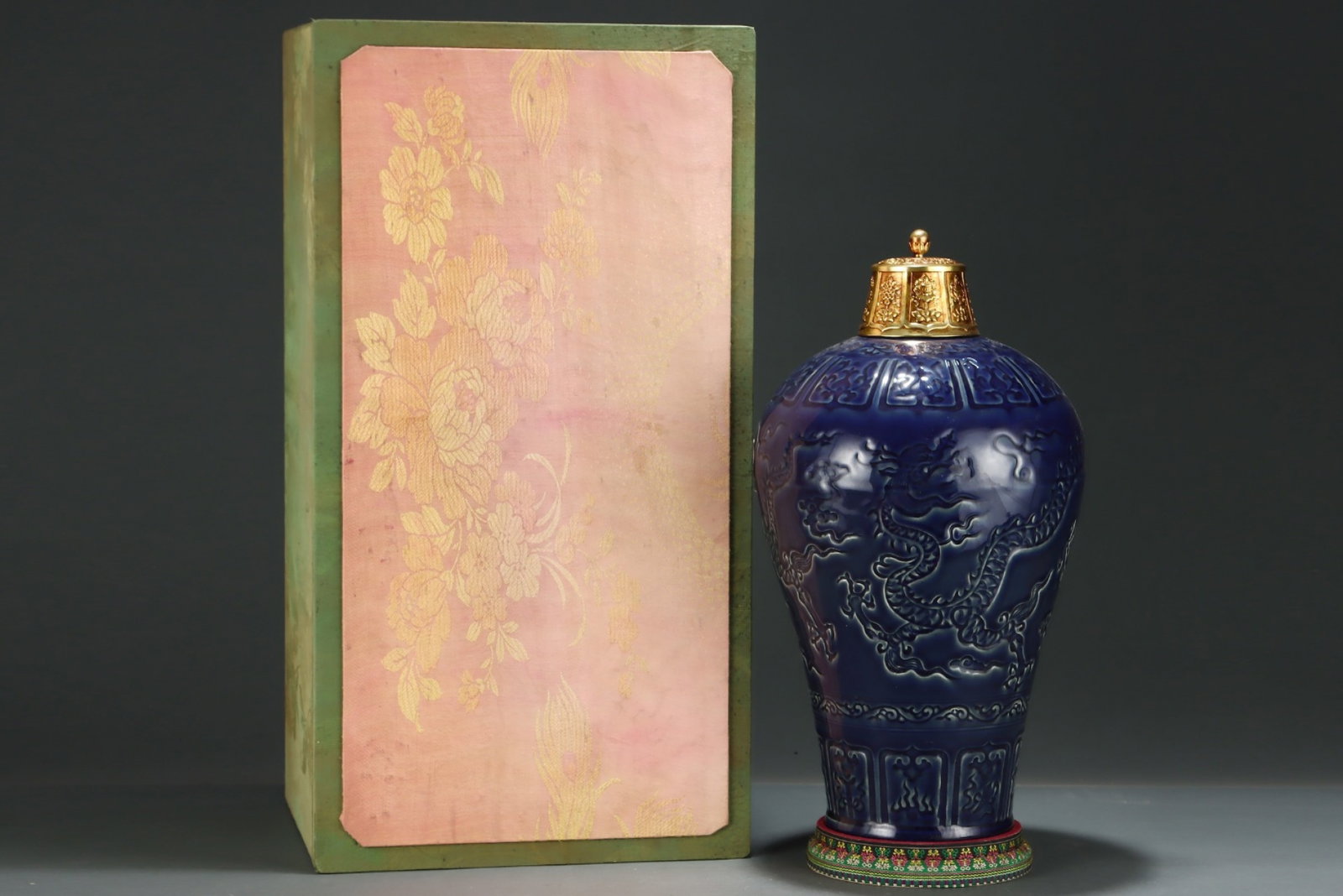 A Huge Ji Blue Glazed Auspicious Cloud and Dragon Pattern Bottle: A Huge Ji Blue Glazed Auspicious Cloud and Dragon Pattern Bottle,Size:18.5inx10.2in,Yuan Dynasty,China 霁蓝釉祥云龙纹盖瓶,中国元
