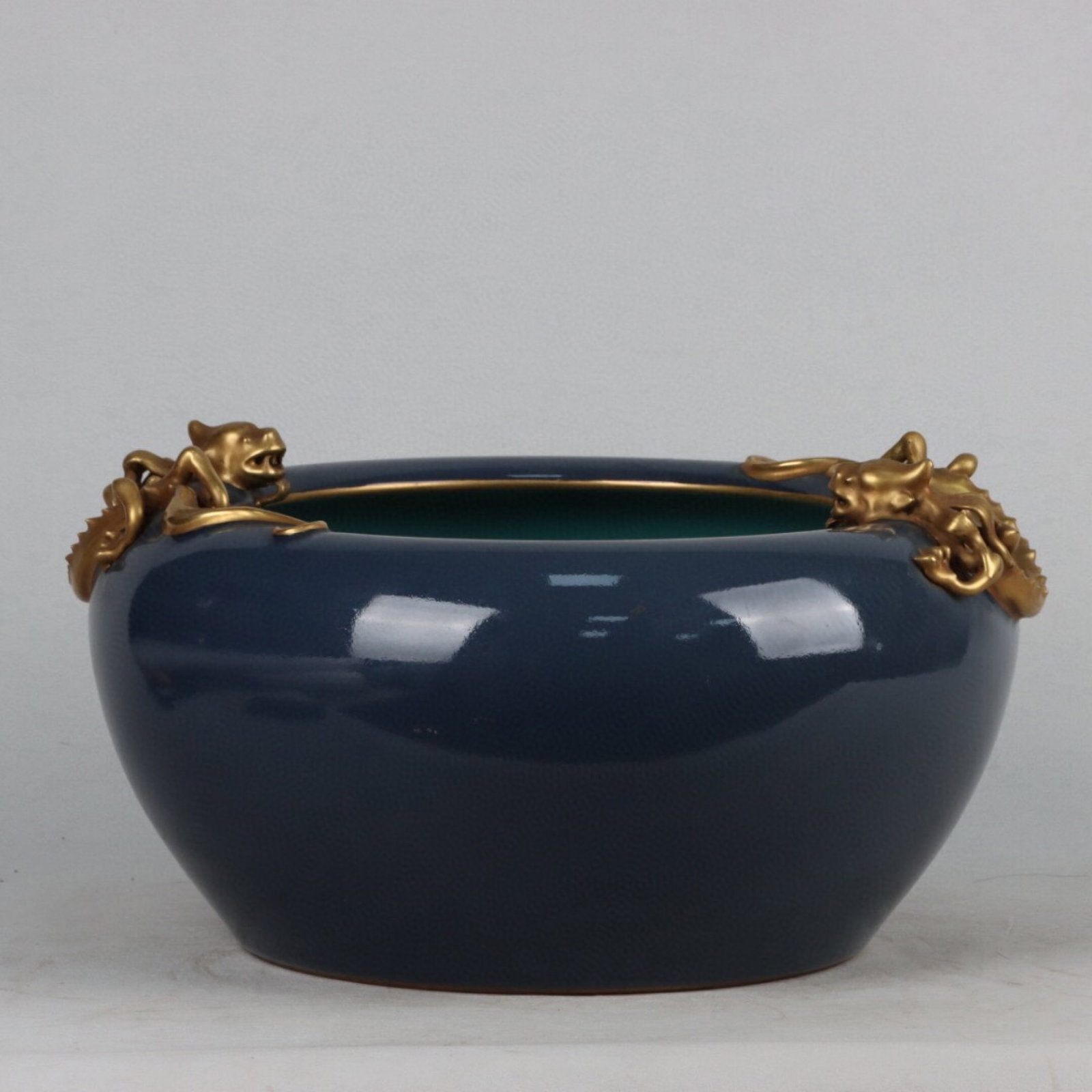 An Exquisite Ji Blue Glazed Gilt Dragon Pattern Brush Washer: An Exquisite Ji Blue Glazed Gilt Dragon Pattern Brush Washer,Qing Dynasty, China,Qianlong Six-character Mark,Size:7.9inx15in 霁蓝釉鎏金龙纹笔洗,&#