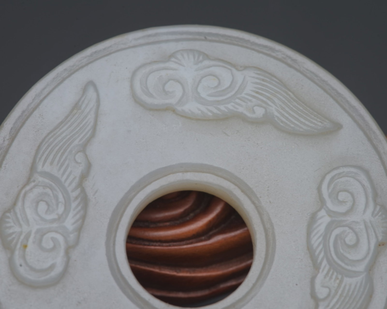 An Exquisite White Jade Auspicious Cloud Pattern Pendant - 6