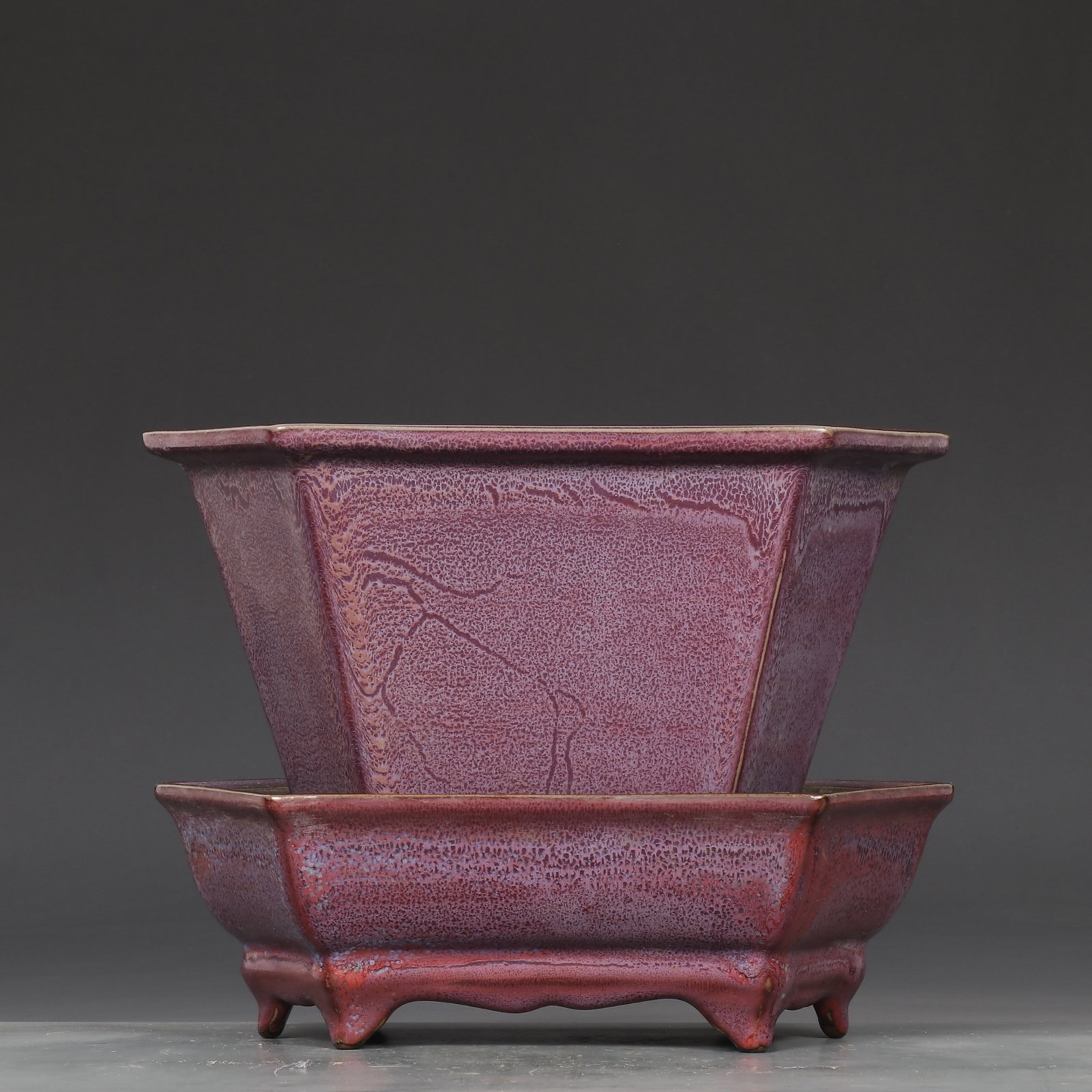An Exquisite Jun yao Purple Glazed Flowerpot,with Base: An Exquisite Jun yao Purple Glazed Flowerpot,with Base,Song Dynasty,China,Size:7.6inx10in 钧窑紫釉花盆,带底座,中国宋代