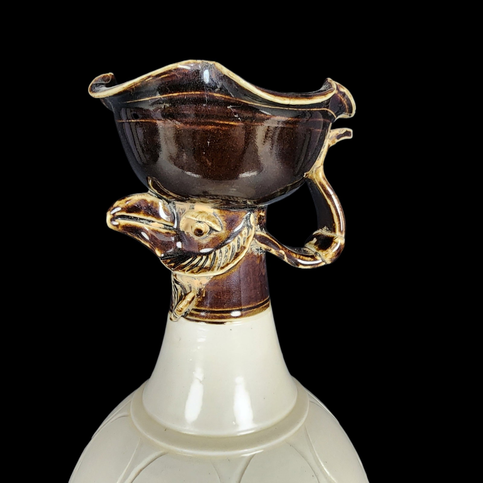A Rare Ding yao Phoenix Pattern Vase - 5