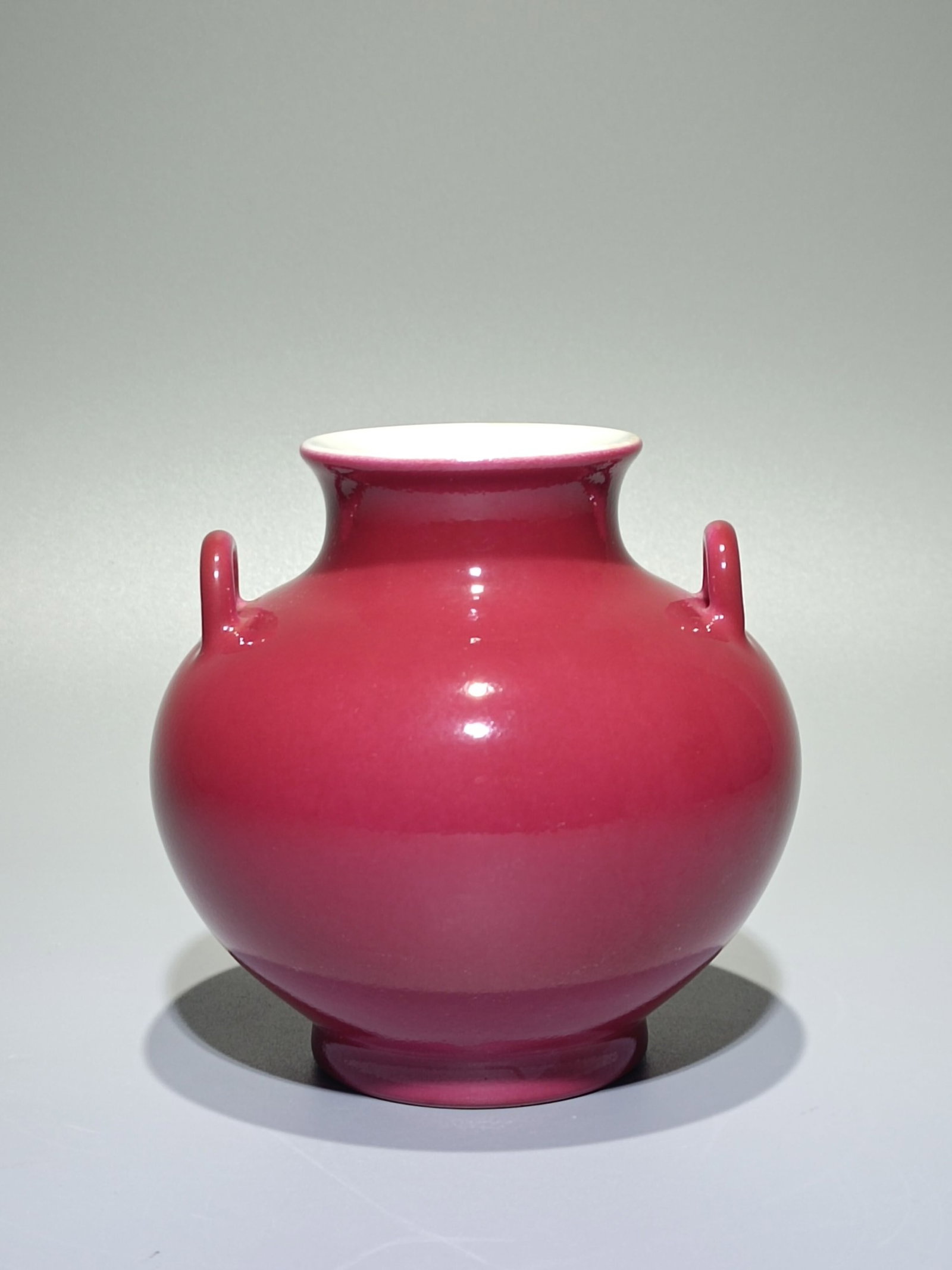 An Exquisite Ruby Red-Glazed Double-Ears Jar - 5